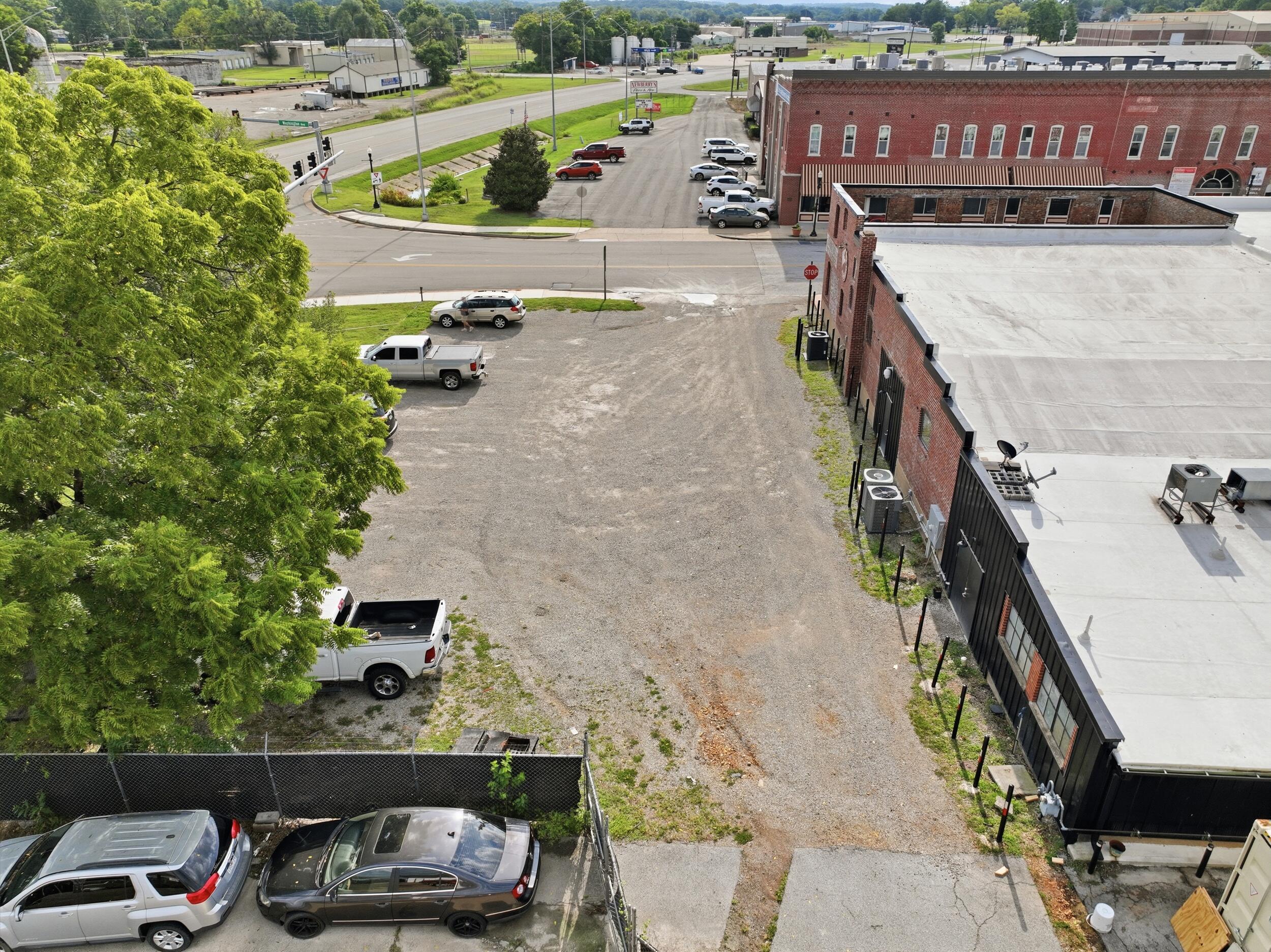 Photo 4 - Commercial Sale for sale – 409  Washington Avenue  West Plains, MO