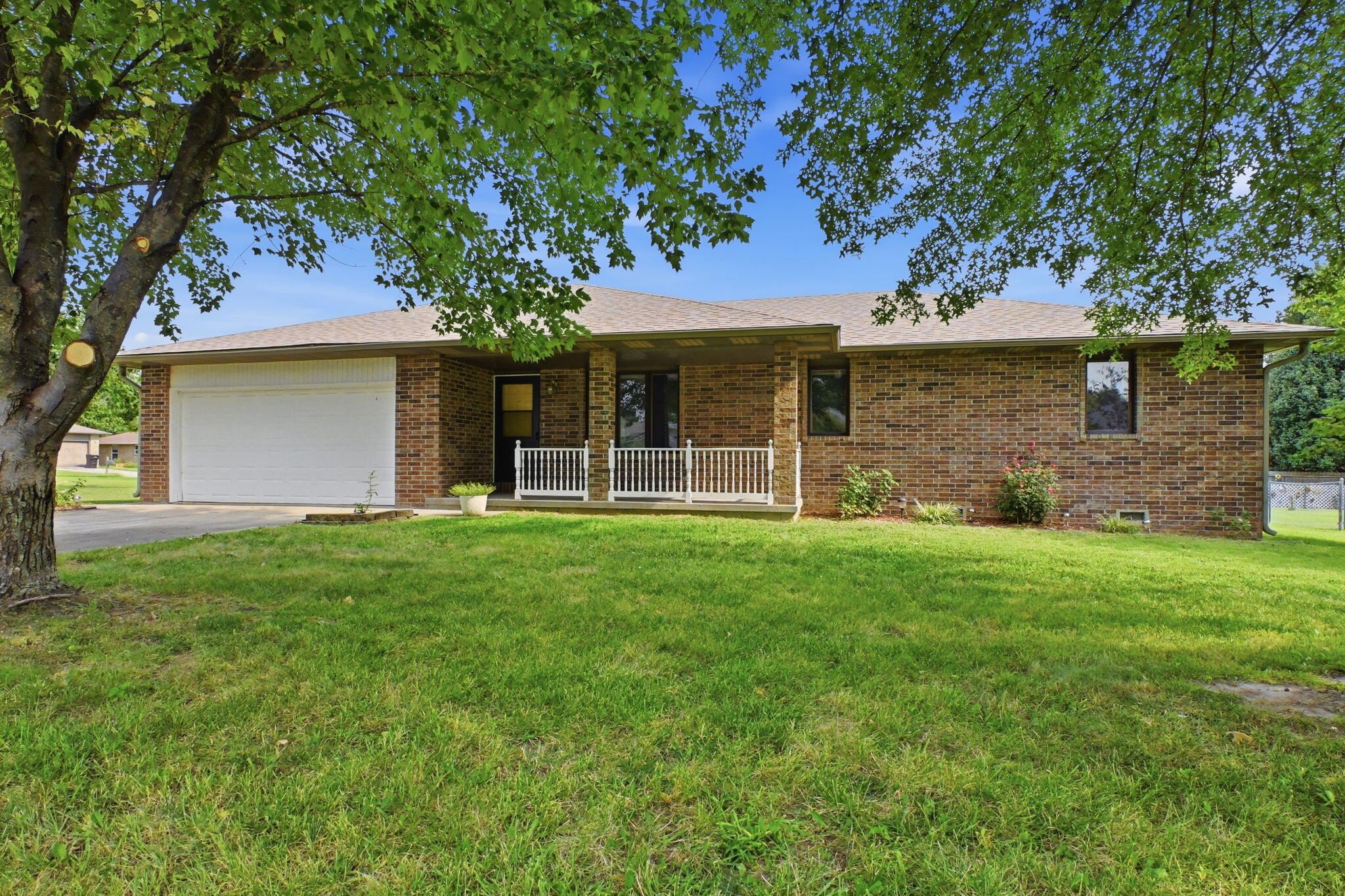 Photo 3 - Residential for sale – 2405 W College Drive  Bolivar, MO