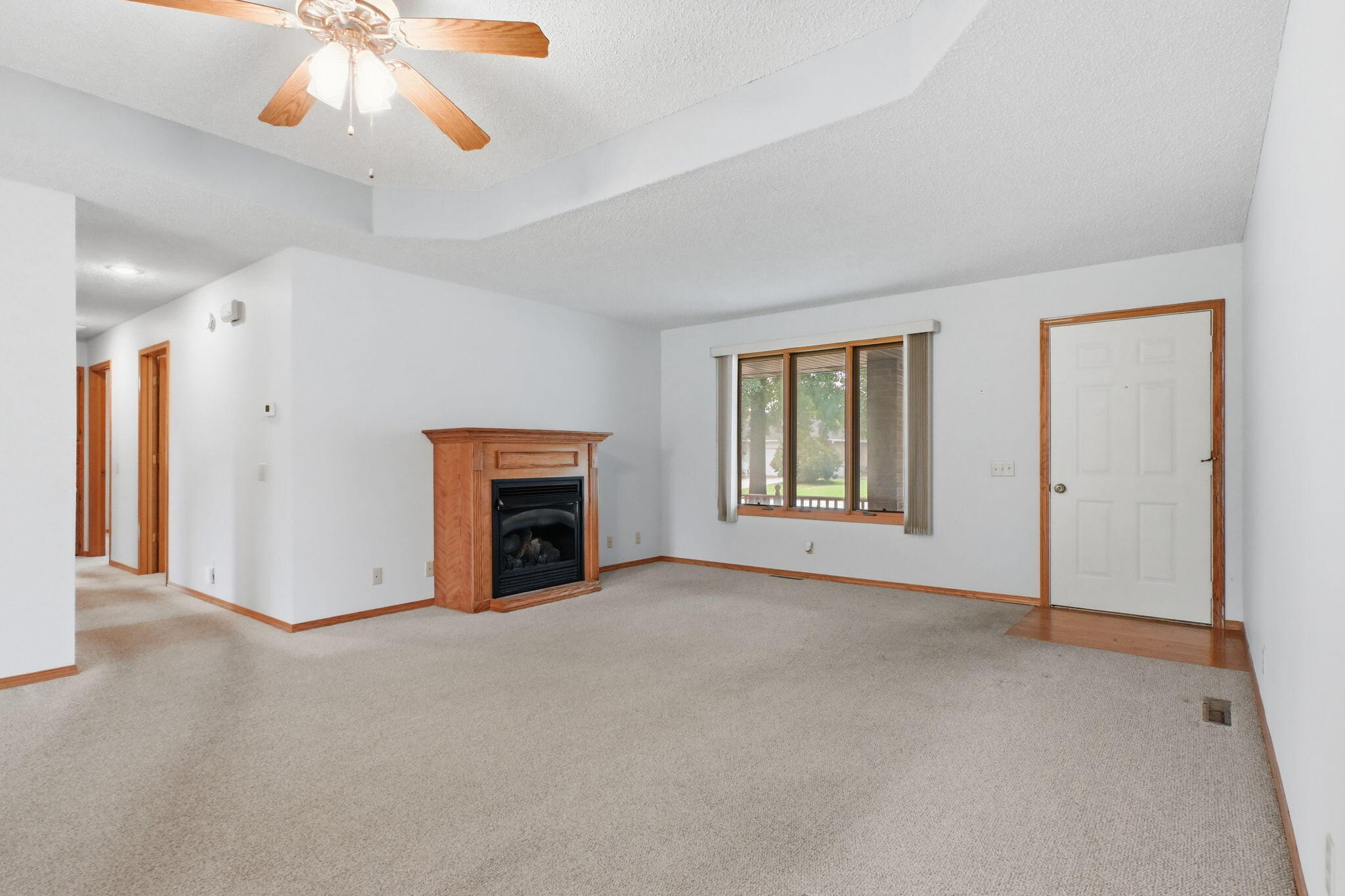 Photo 5 - Residential for sale – 2405 W College Drive  Bolivar, MO