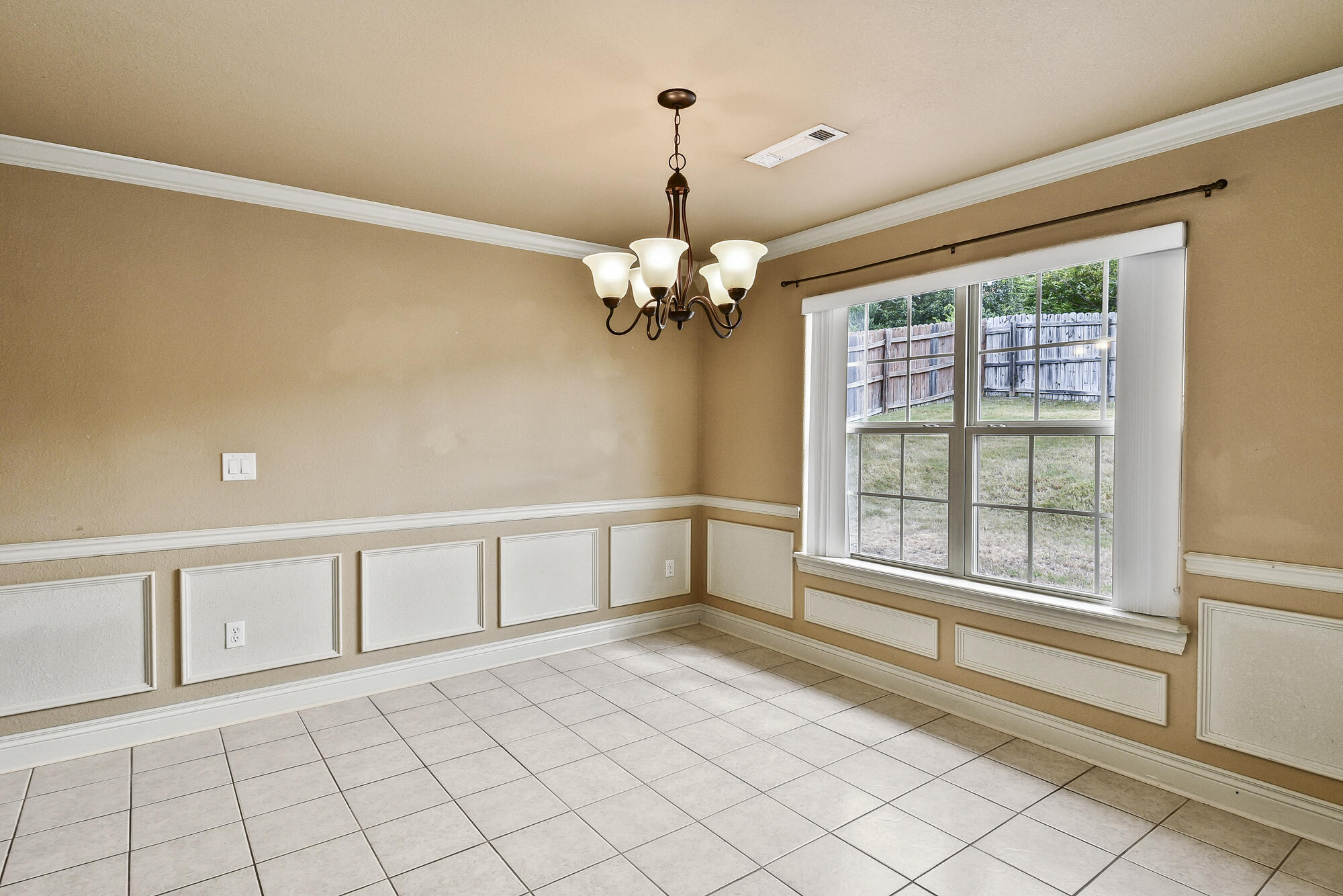 Photo 11 - Residential for sale – 148  Hackberry Lane  Branson, MO