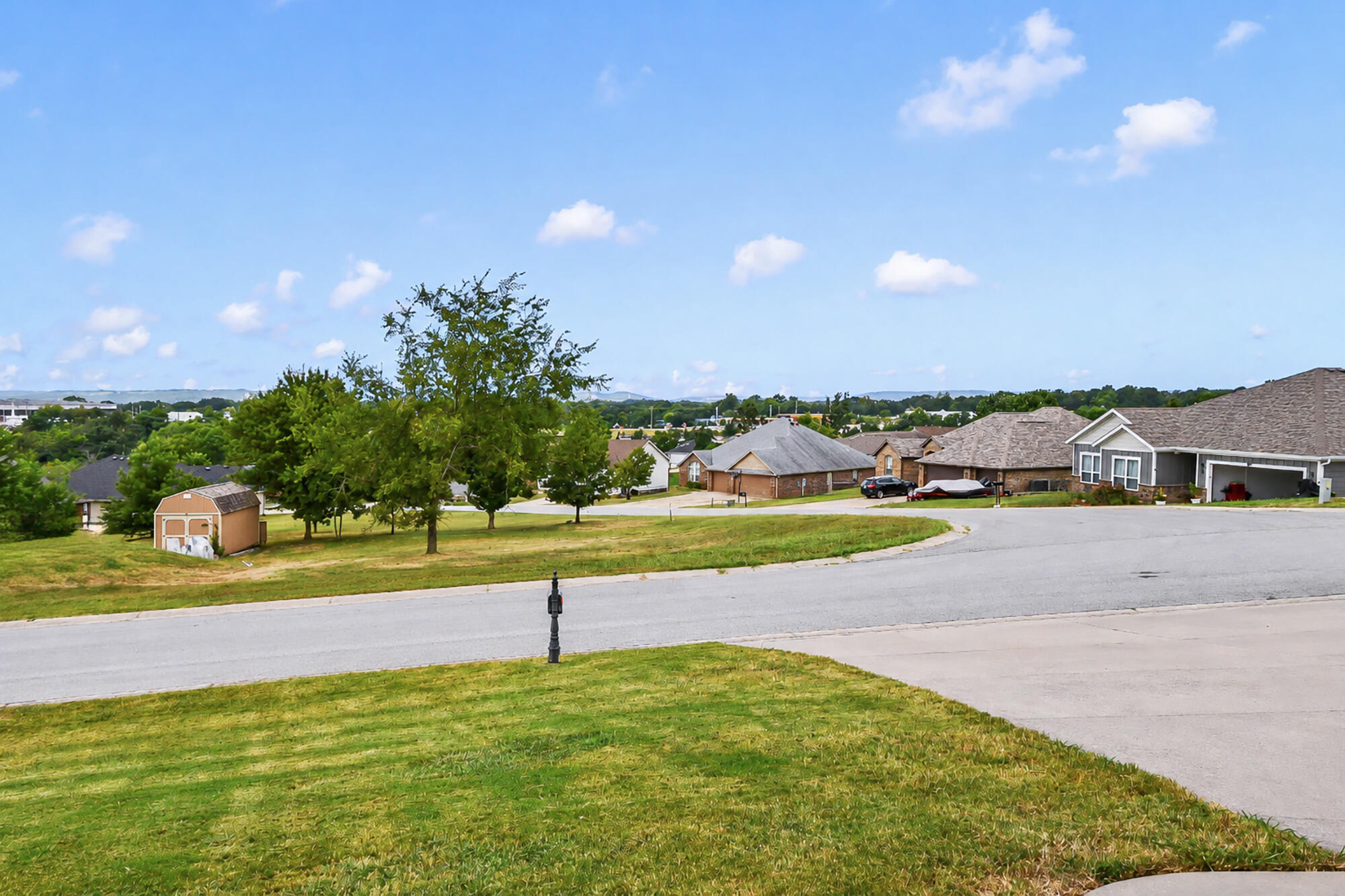 Photo 4 - Residential for sale – 148  Hackberry Lane  Branson, MO