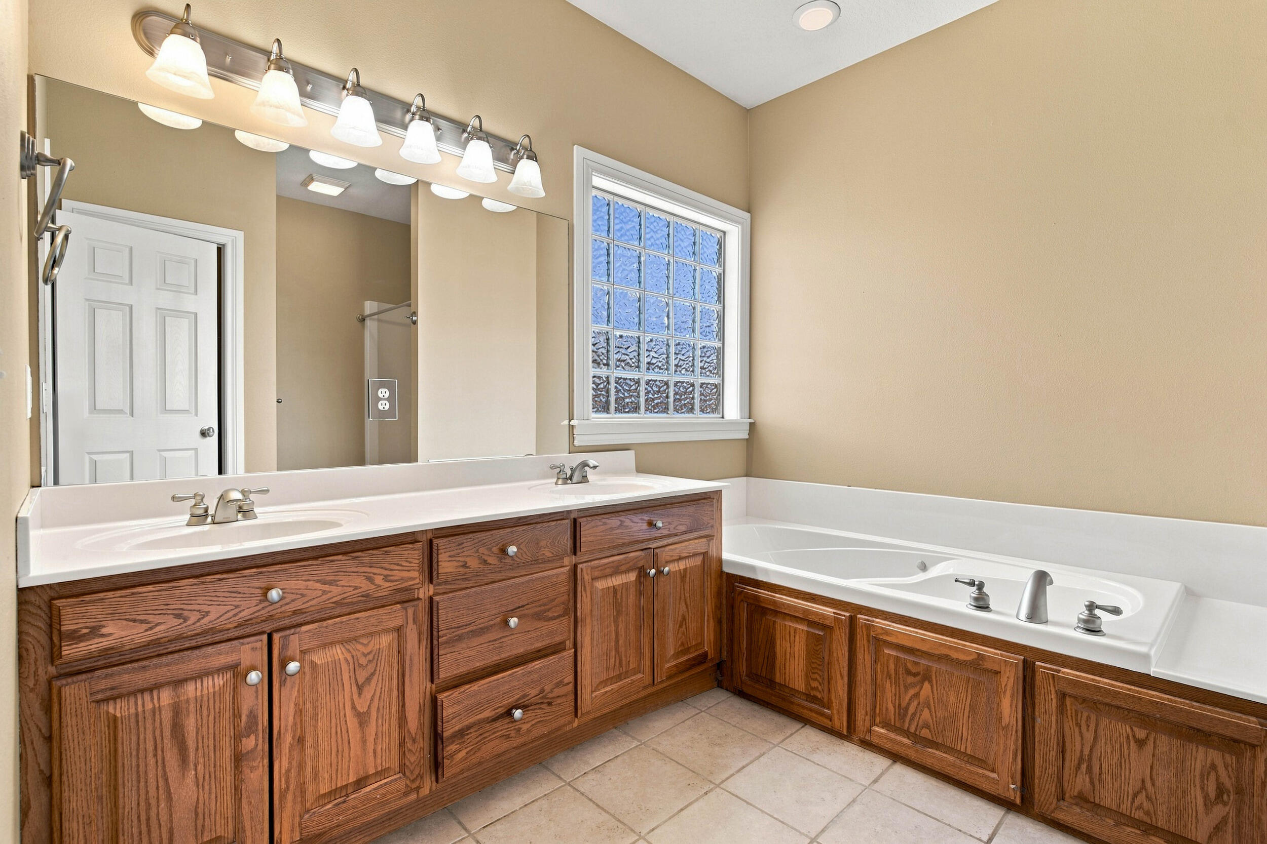 Photo 23 - Residential for sale – 113  Justin Boulevard  Webb City, MO