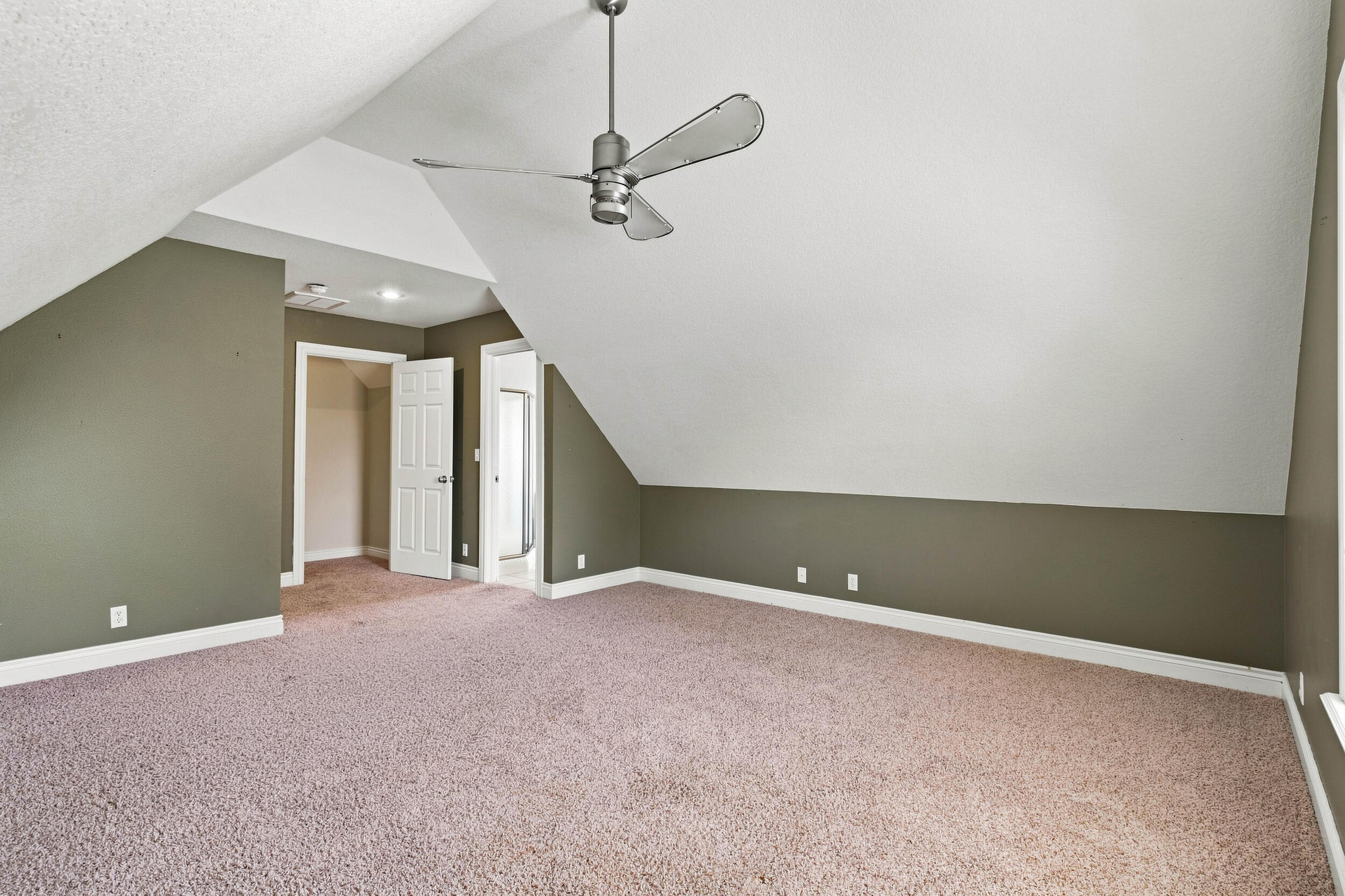 Photo 34 - Residential for sale – 113  Justin Boulevard  Webb City, MO