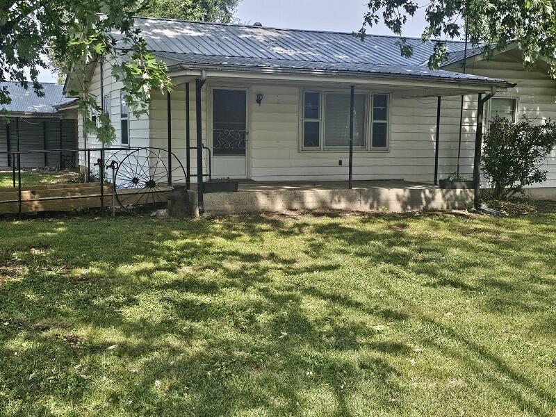 Photo 4 - Residential for sale – 3117 N Farm Road 123   Springfield, MO