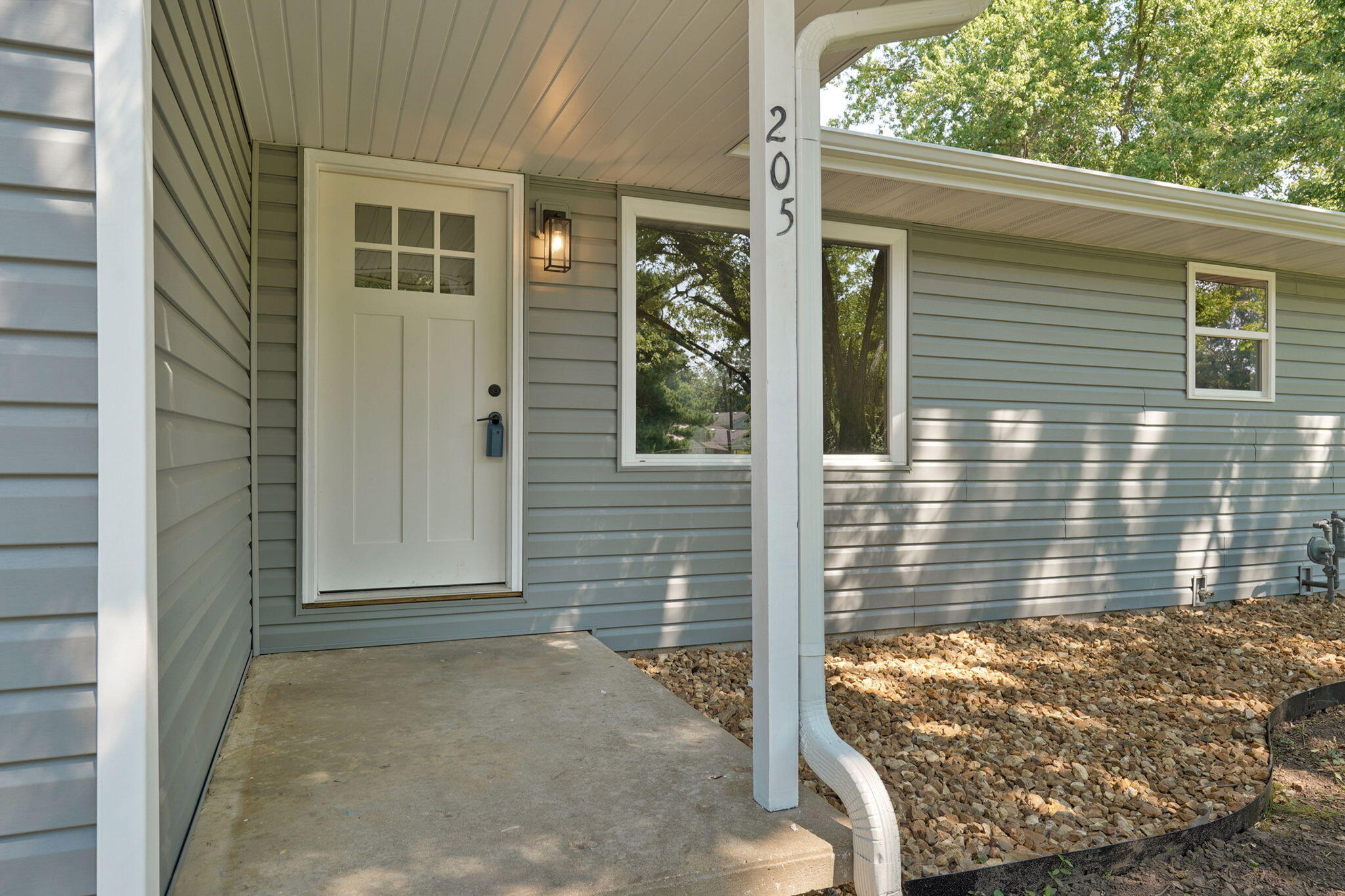 Photo 4 - Residential for sale – 205  Kings Drive  Willard, MO