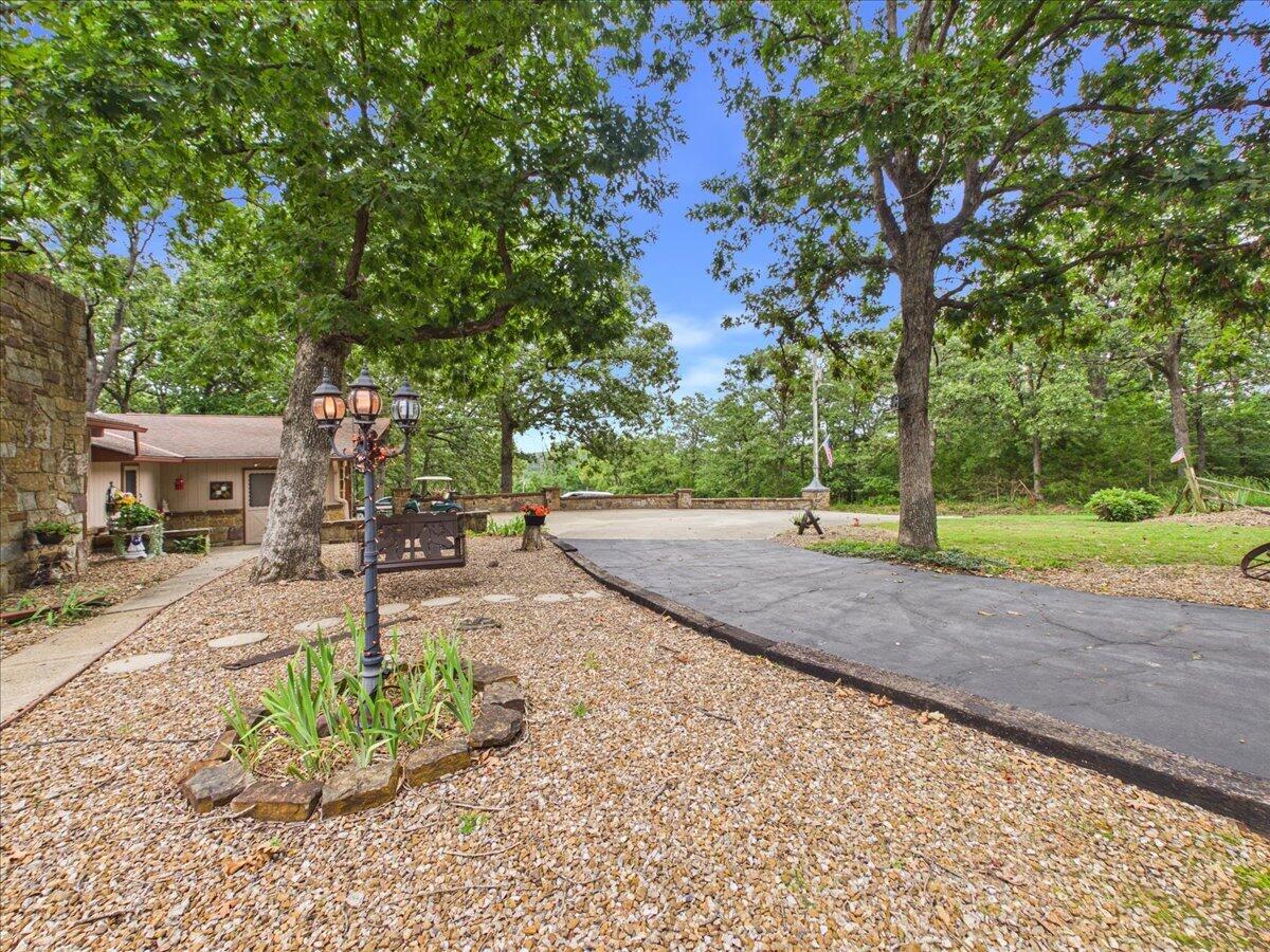 Photo 48 - Residential for sale – 27300  County Road 233   Pittsburg, MO