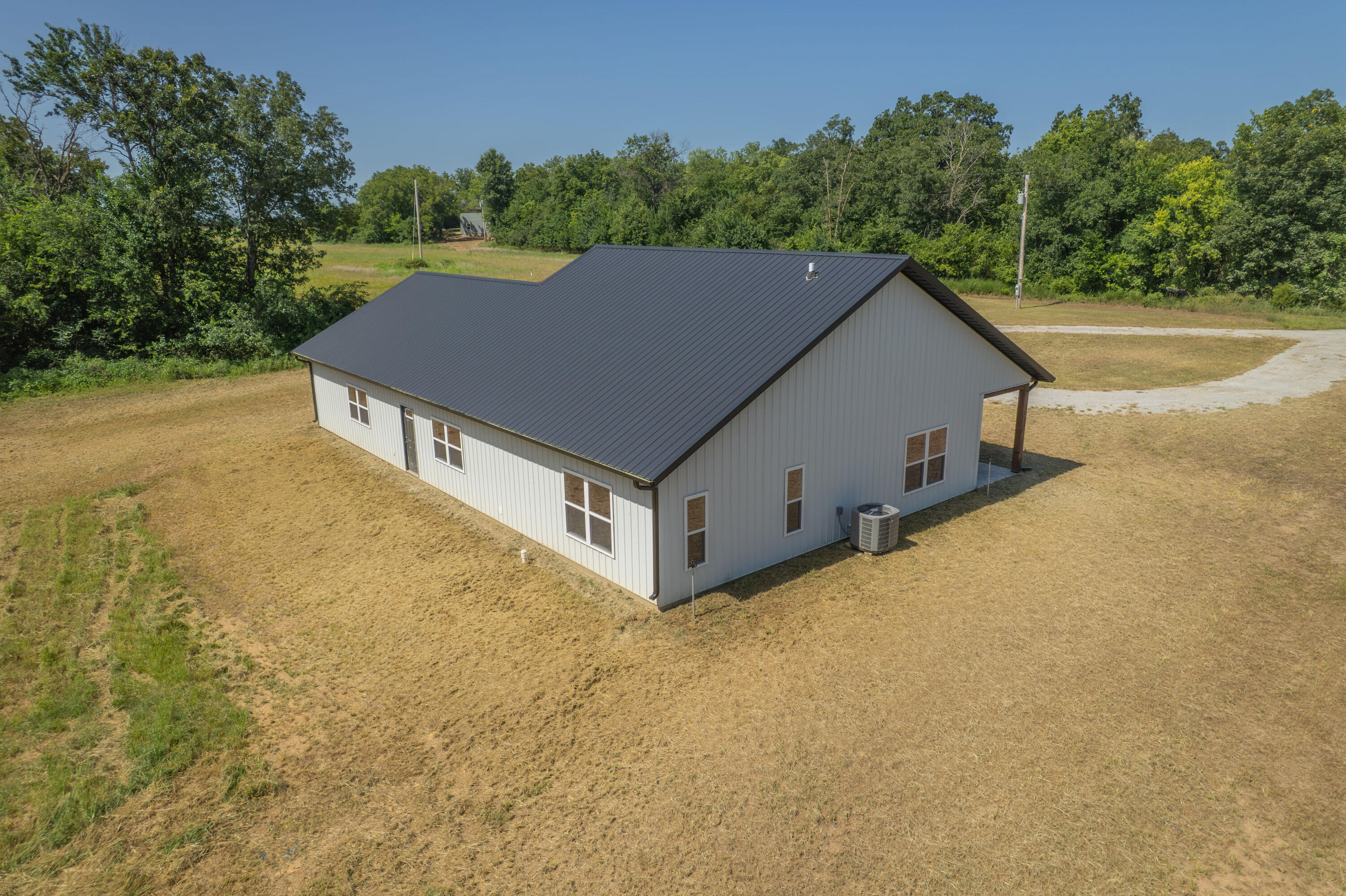 Photo 4 - Residential for sale – 17707 S 2200 Road  Nevada, MO