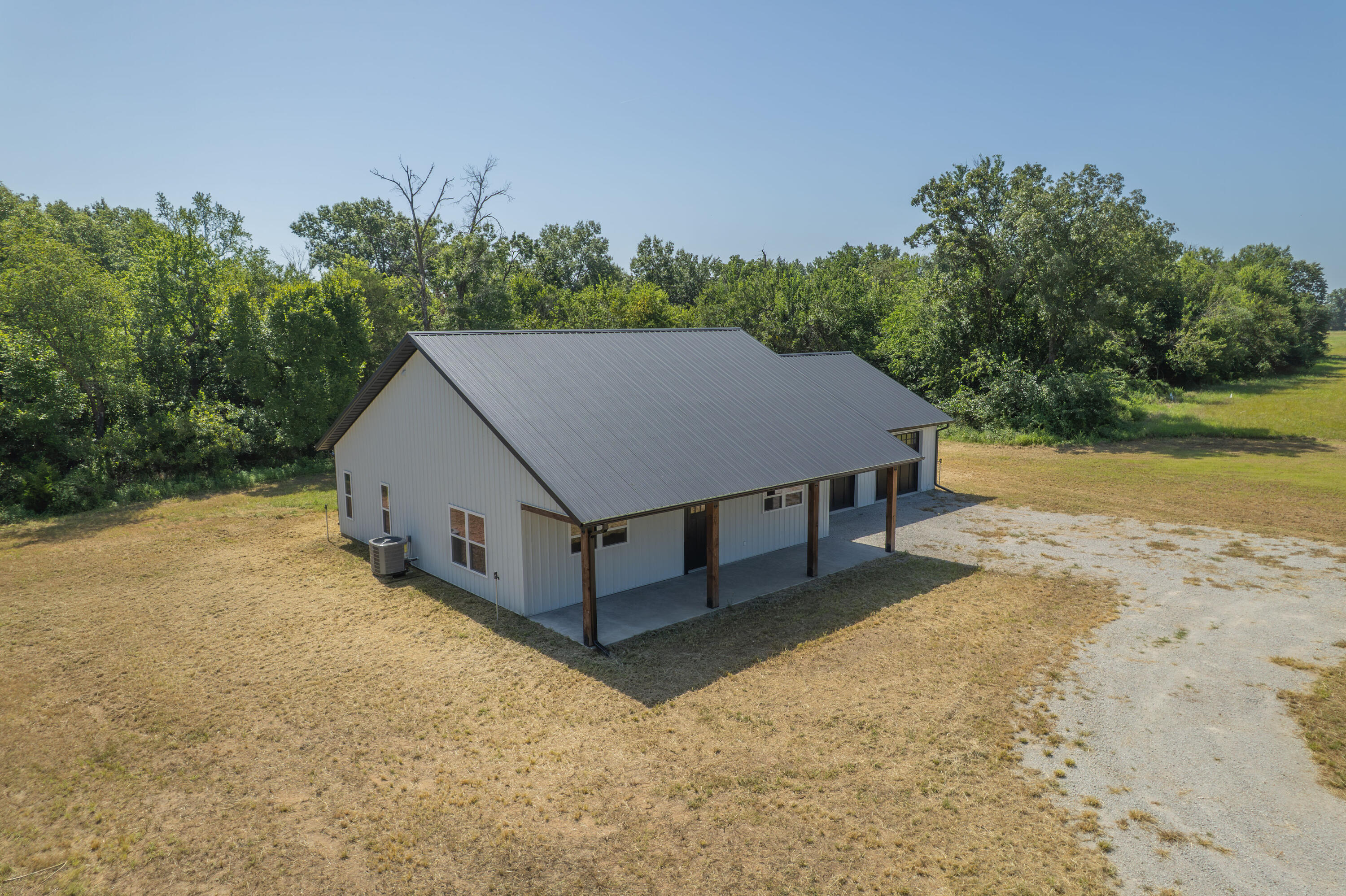 Photo 3 - Residential for sale – 17707 S 2200 Road  Nevada, MO