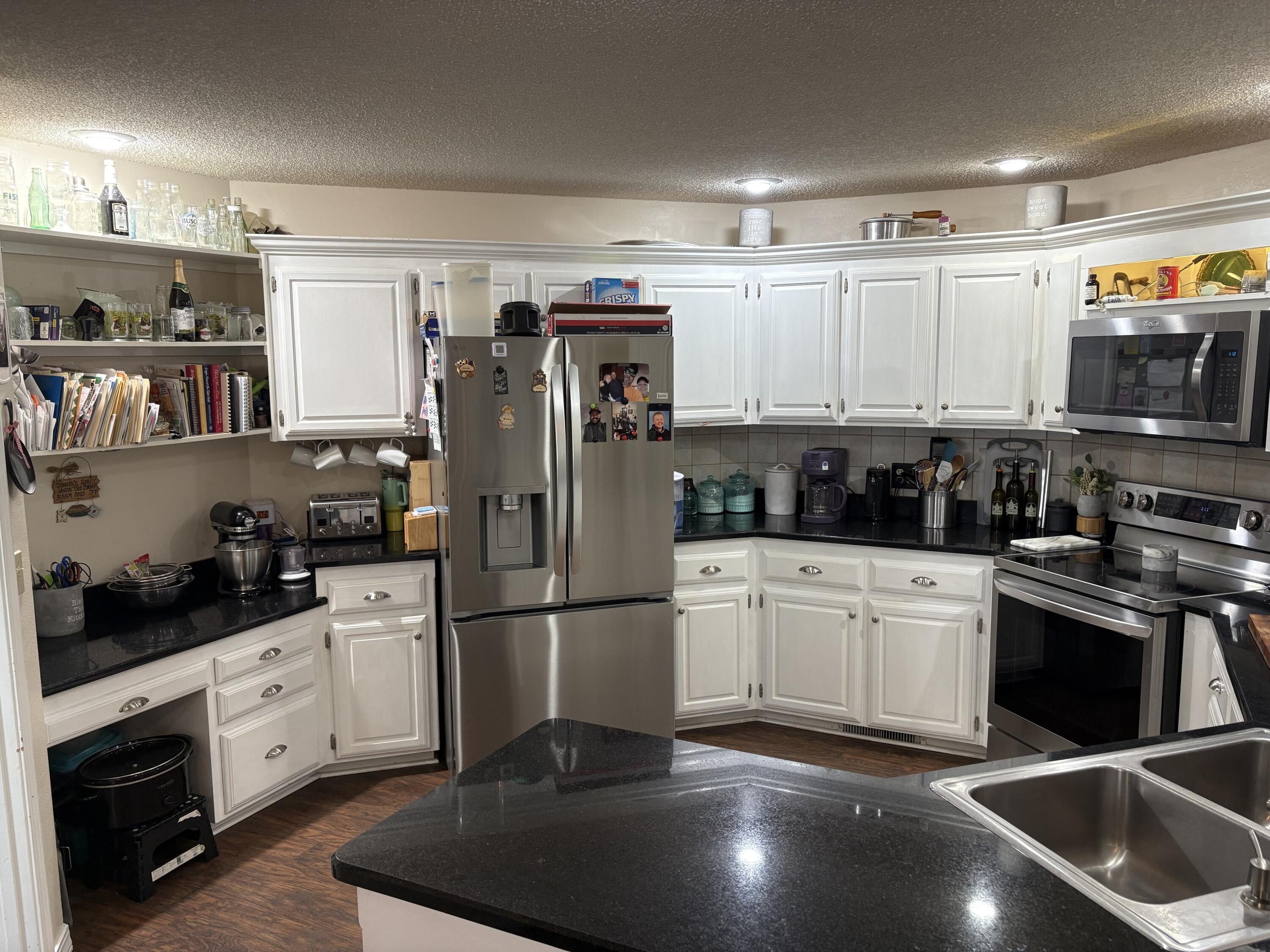Photo 6 - Residential for sale – 2310  Hazel Avenue  Carthage, MO