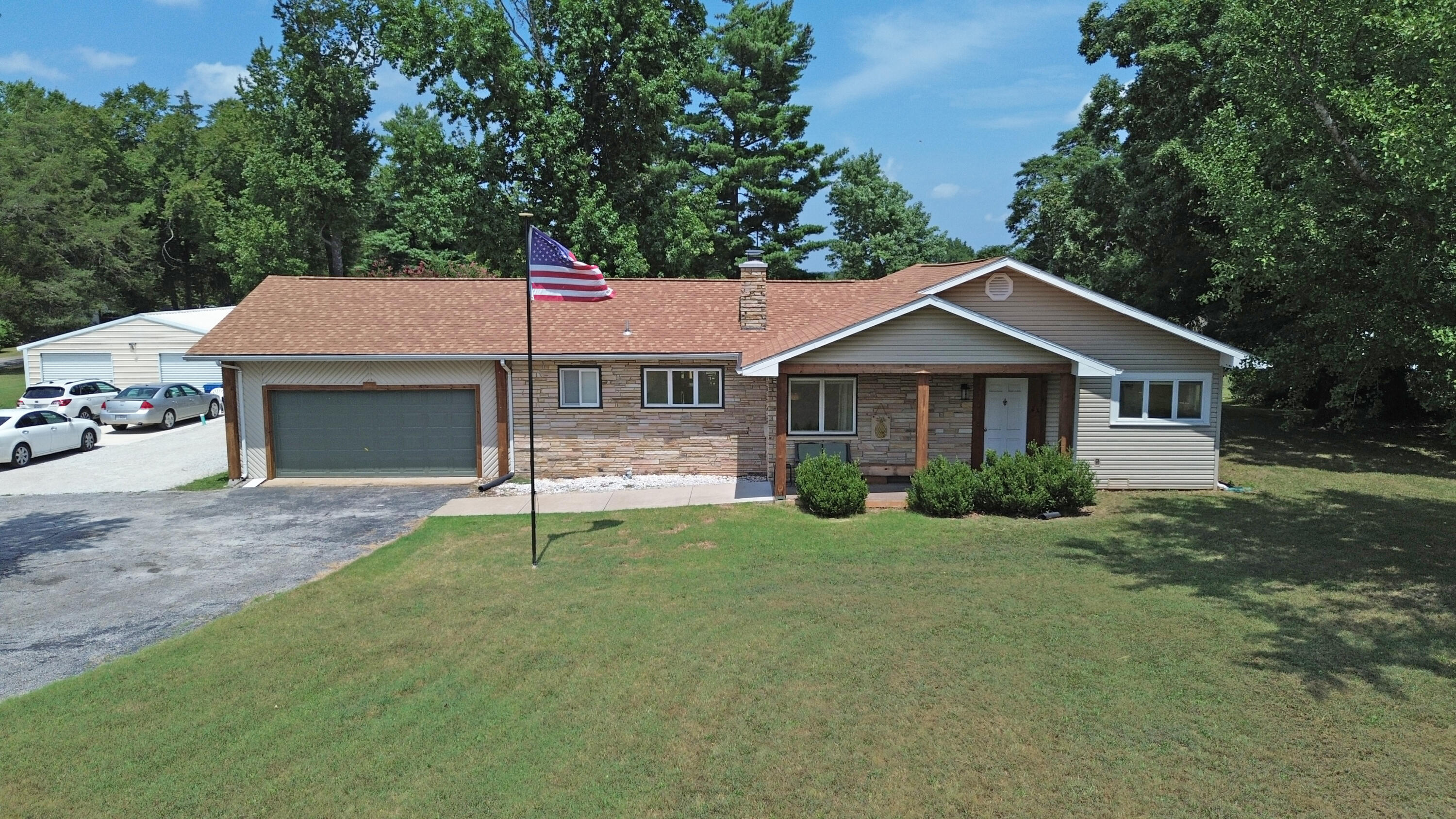 Photo 5 - Residential for sale – 1487  State Highway Bb   Hollister, MO