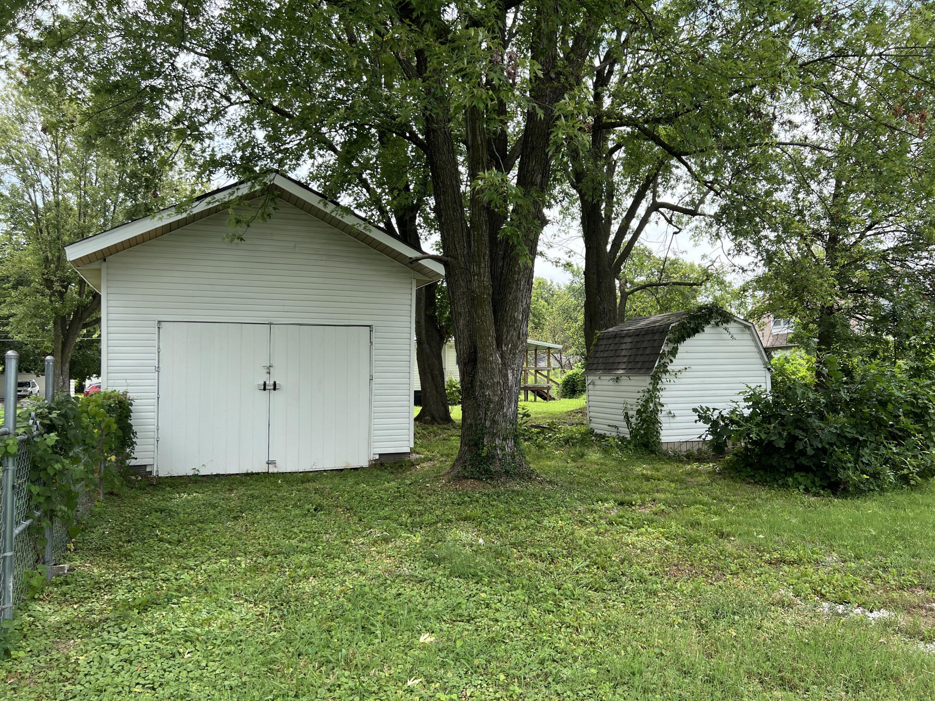 Photo 4 - Residential for sale – 1429 N Marion Avenue  Springfield, MO