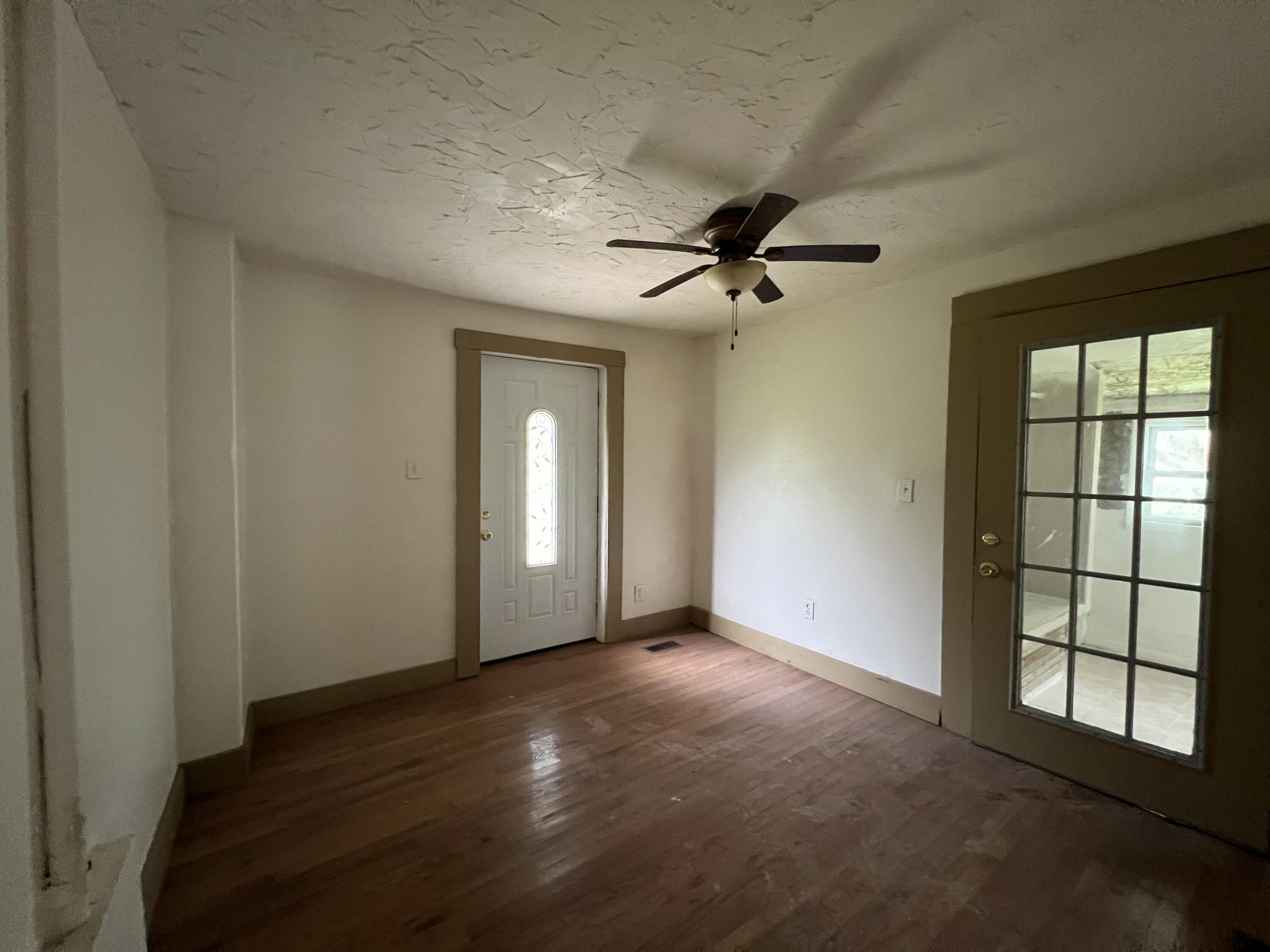Photo 10 - Residential for sale – 1429 N Marion Avenue  Springfield, MO