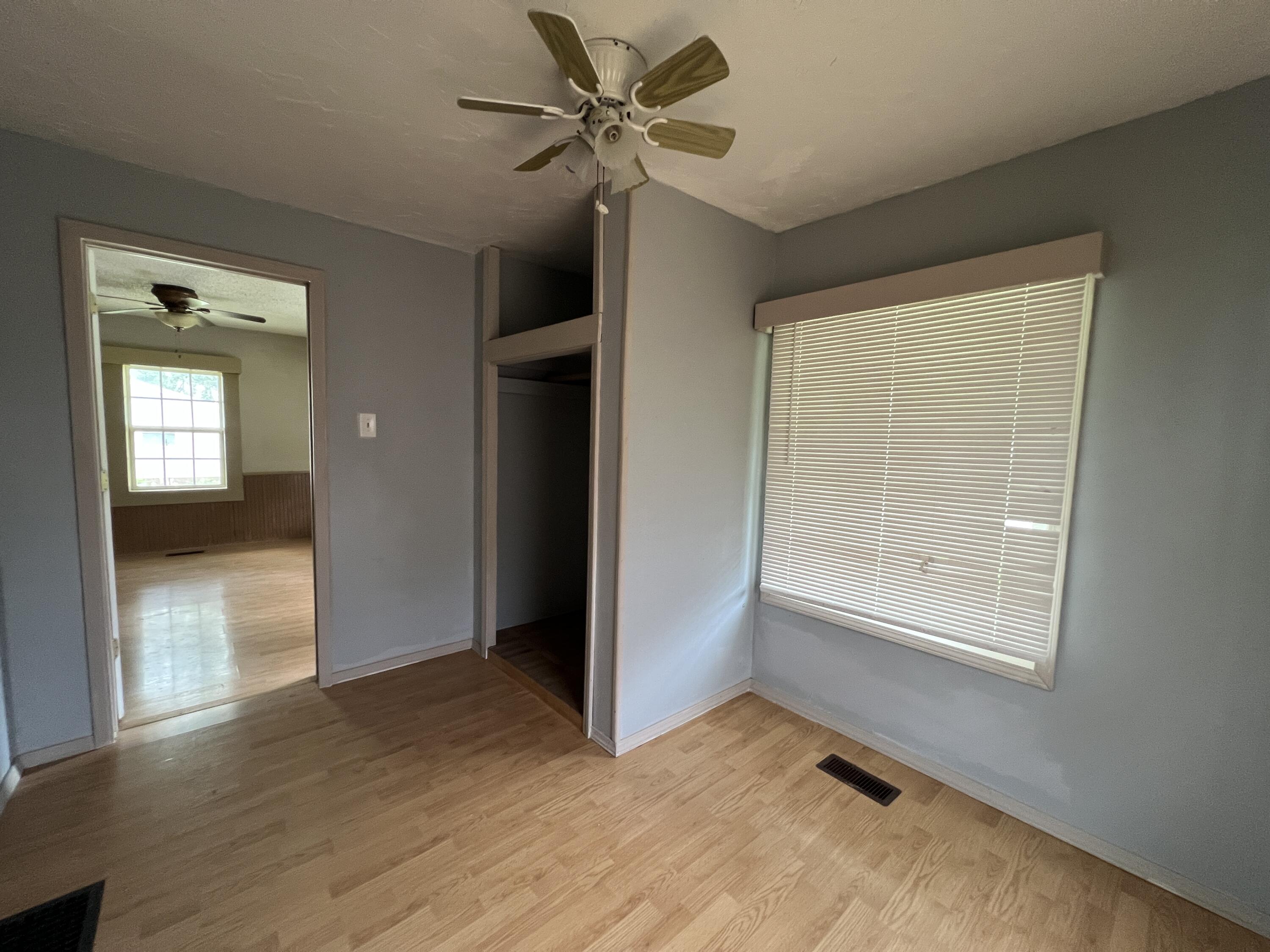 Photo 14 - Residential for sale – 1429 N Marion Avenue  Springfield, MO