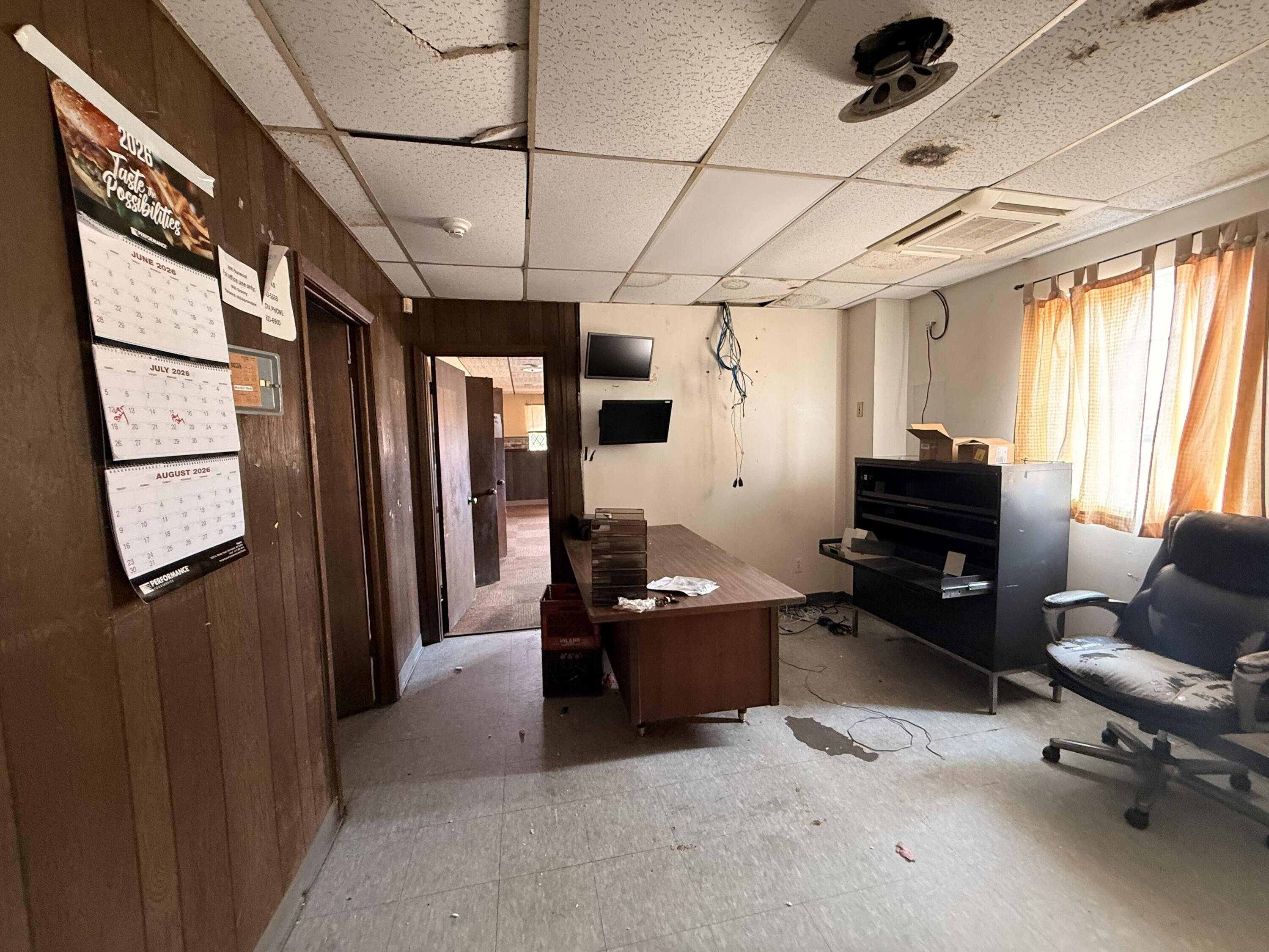 Photo 6 - Commercial Sale for sale – 2728 &2802 N Rangeline Road  Joplin, MO