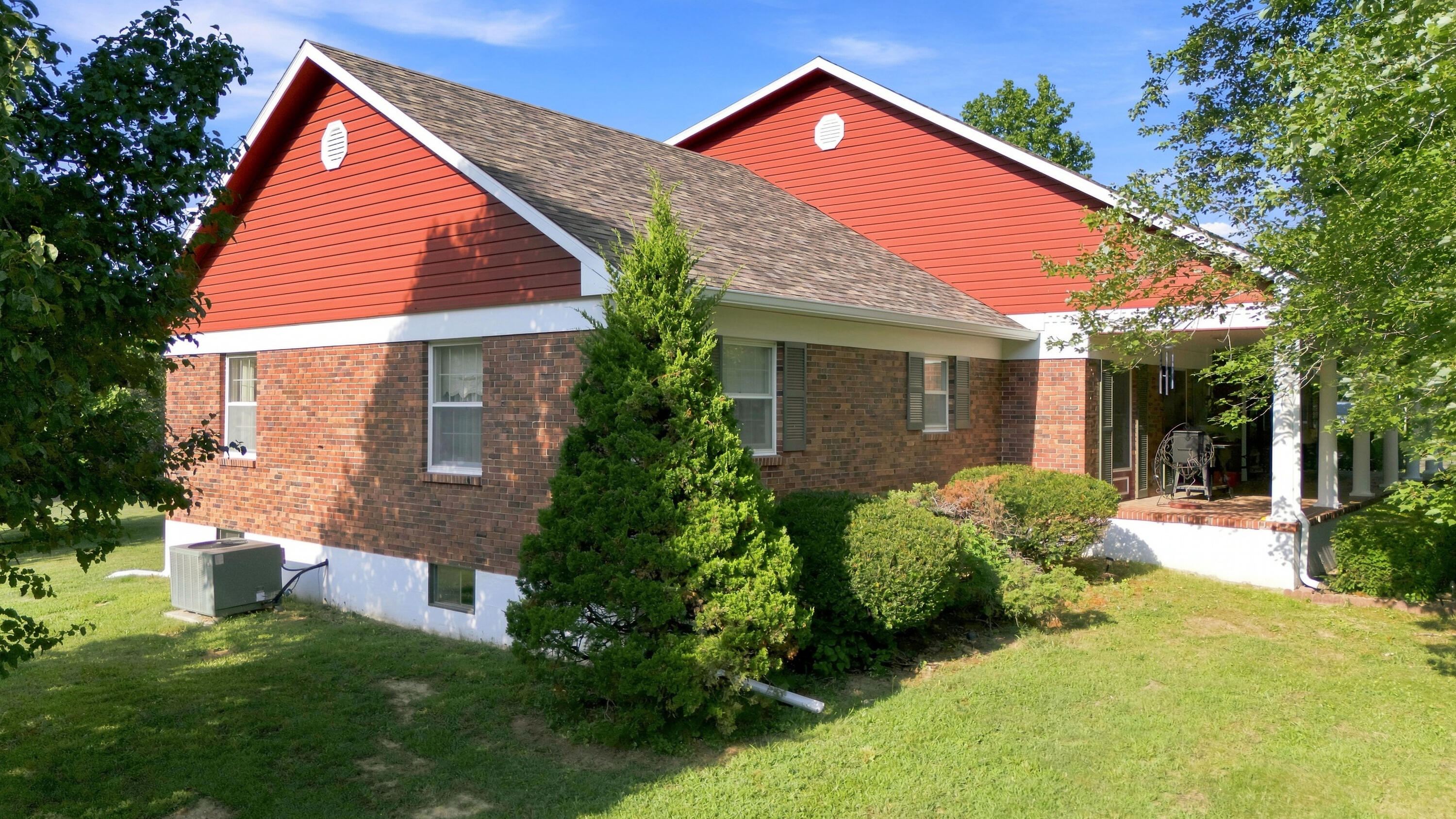 Photo 58 - Residential for sale – 301 W 10th Street  Willow Springs, MO