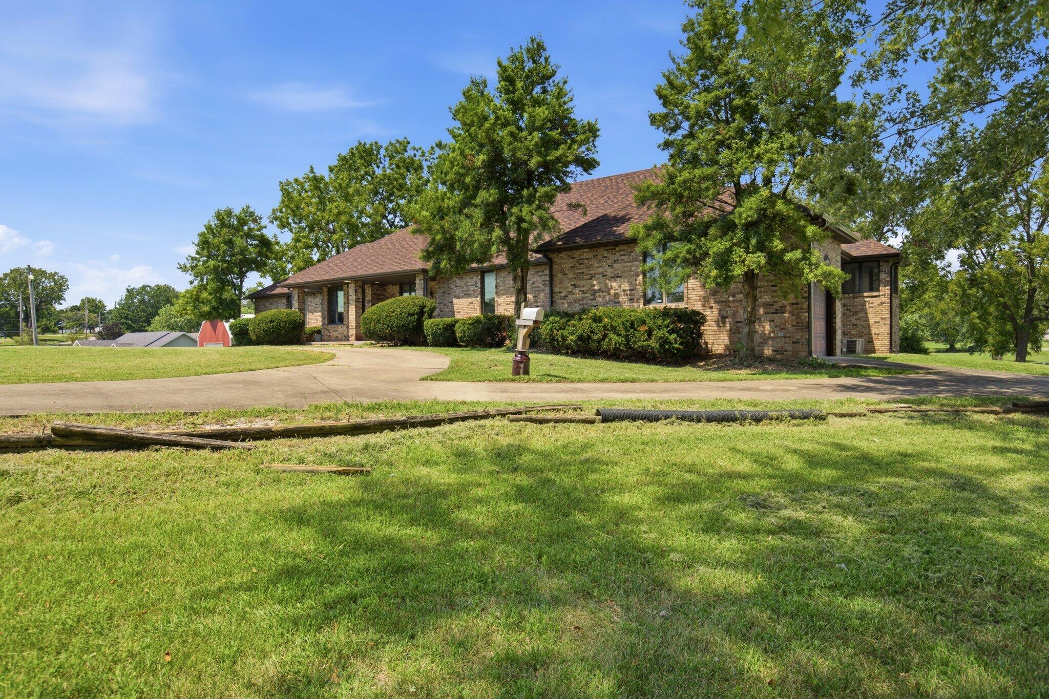 Photo 9 - Residential for sale – 3003 N Farm Road 137   Springfield, MO