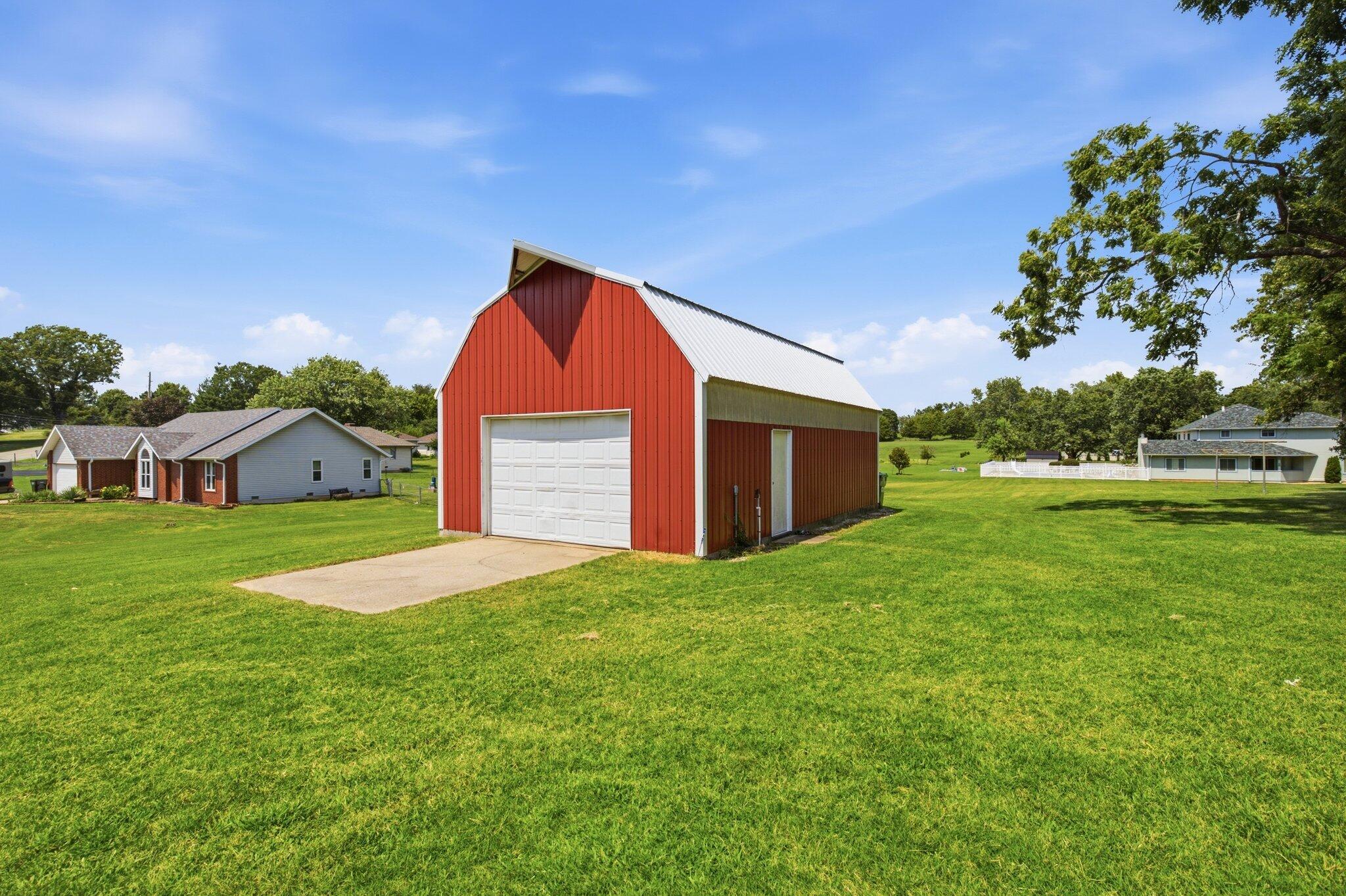 Photo 39 - Residential for sale – 3003 N Farm Road 137   Springfield, MO