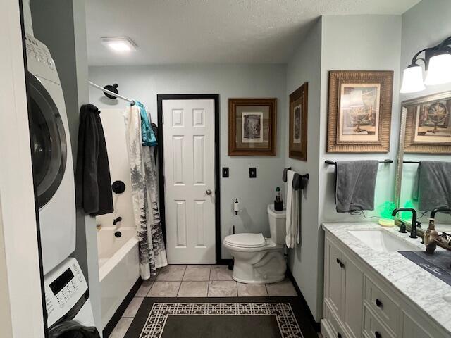 Photo 6 - Residential for sale – 248  Jellystone Avenue  Hollister, MO