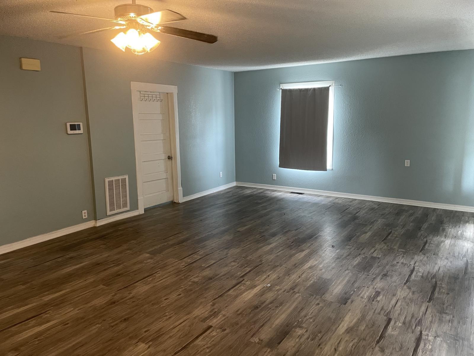 Photo 3 - Residential for sale – 1107  Nelson Street  Webb City, MO