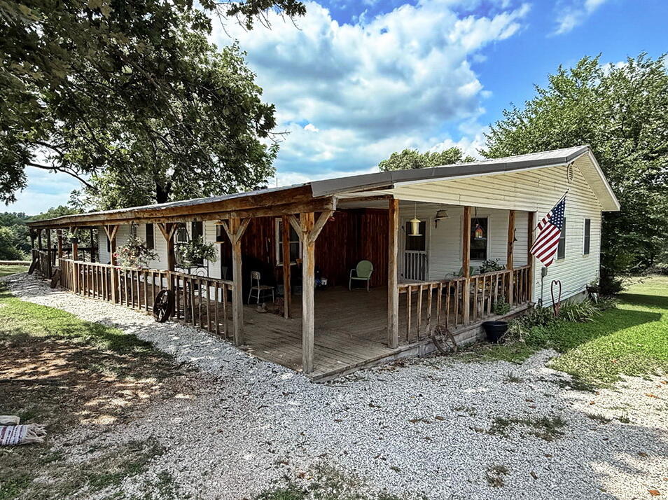 Photo 5 - Residential for sale – 1500 E 1800 Road  Jerico Springs, MO