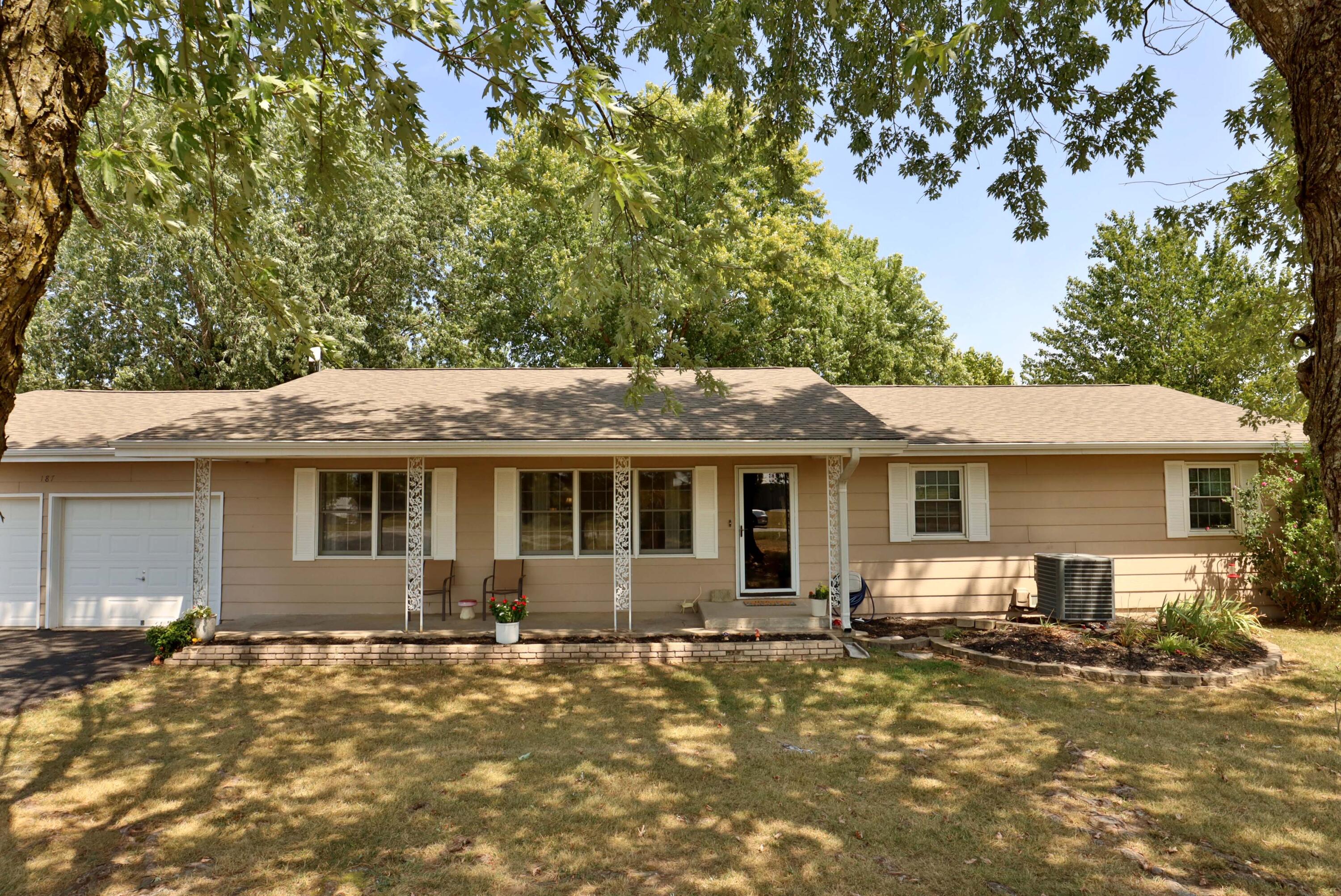Photo 2 - Residential for sale – 187  Rose Lane  Billings, MO