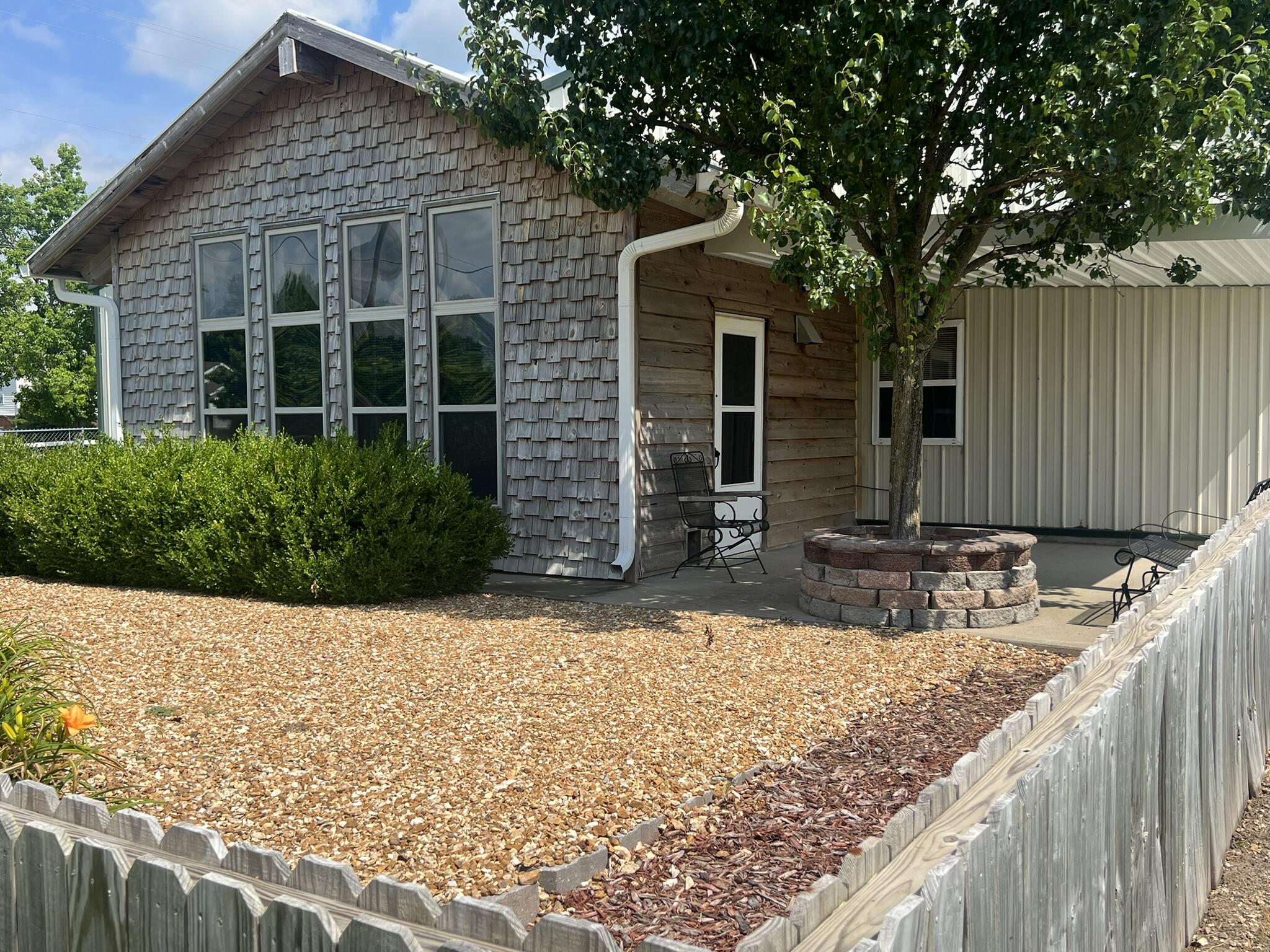Photo 10 - Commercial Sale for sale – 1223 S Ash Street  Buffalo, MO