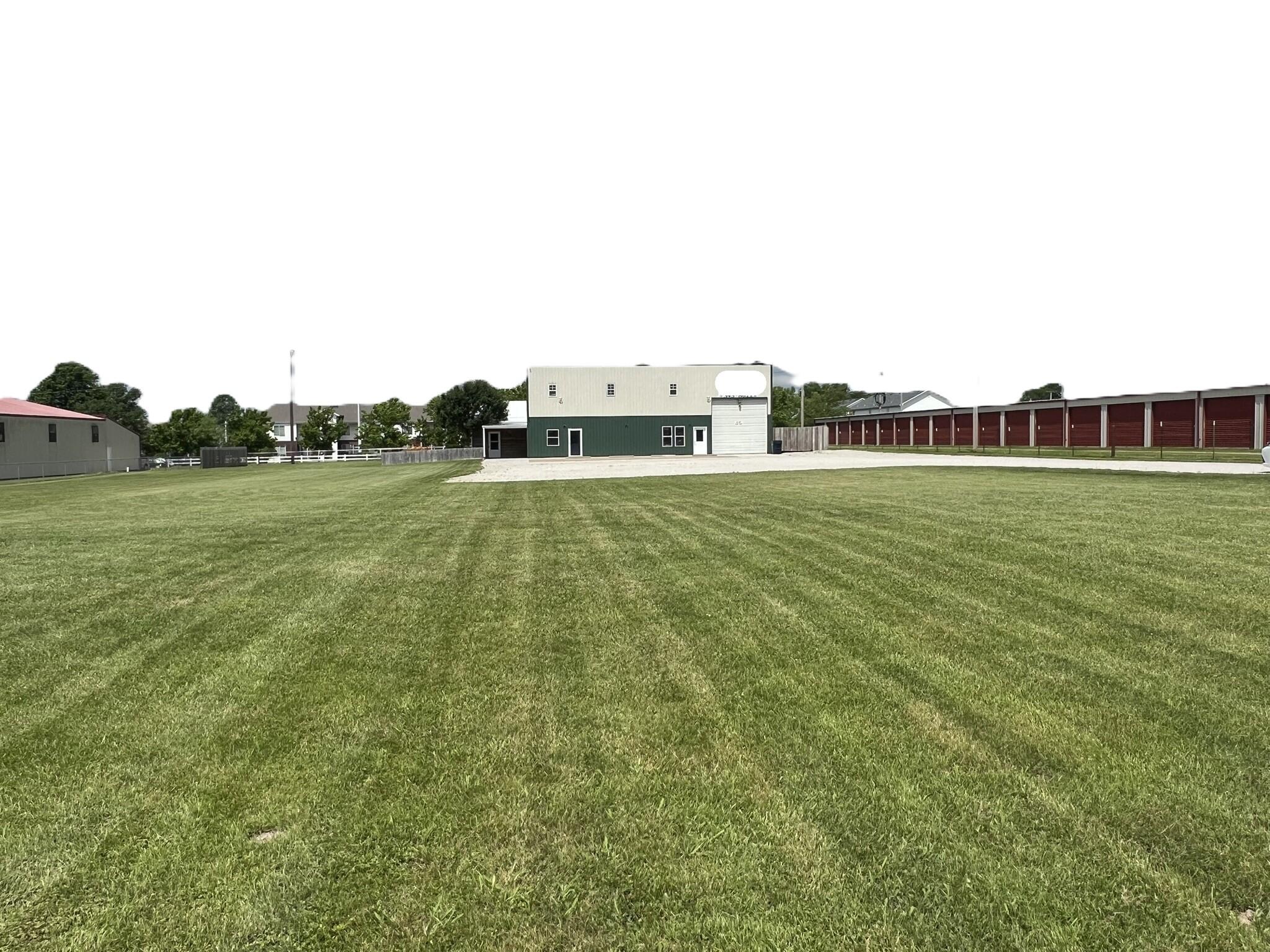 Photo 11 - Commercial Sale for sale – 1223 S Ash Street  Buffalo, MO