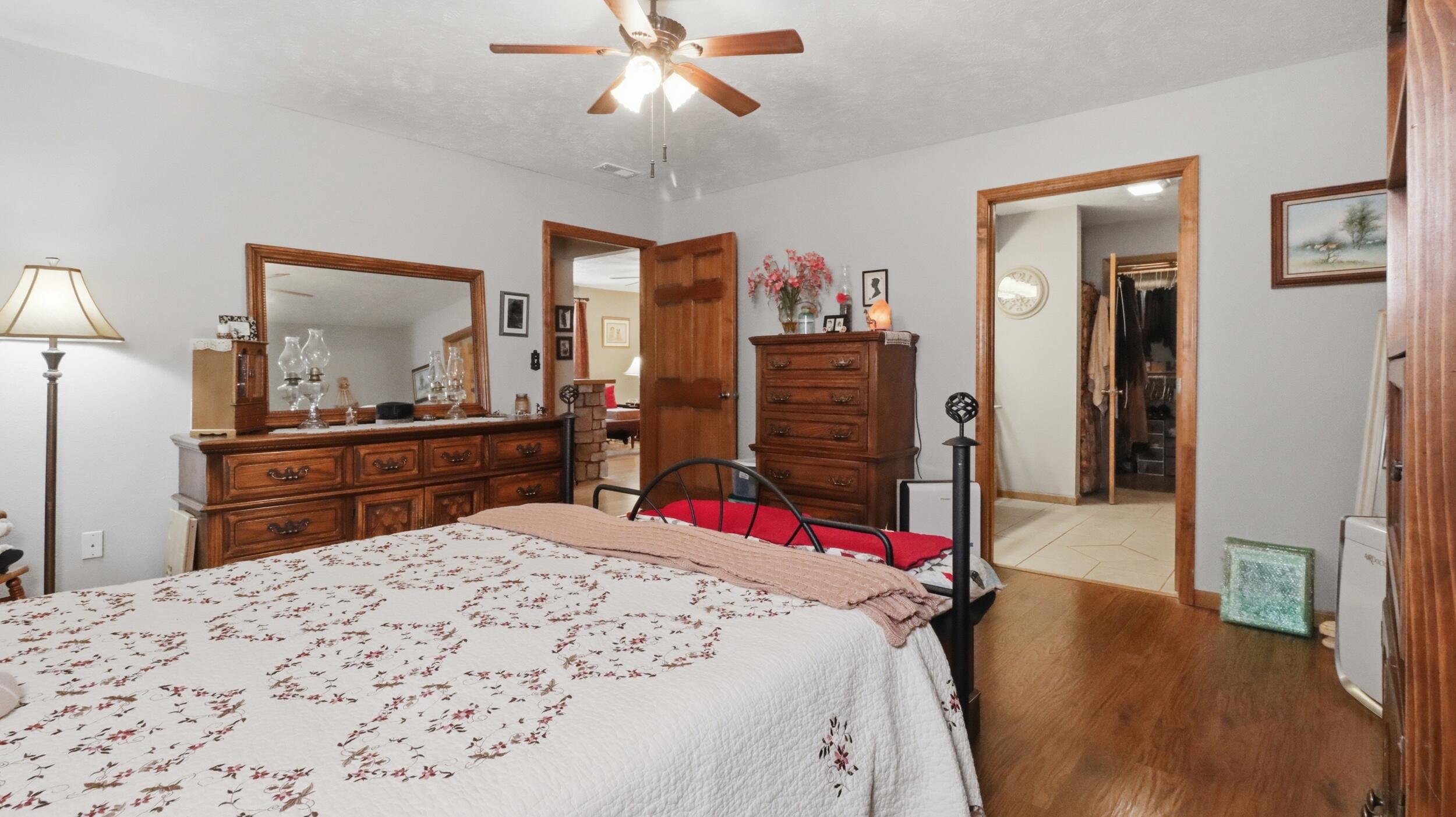 Photo 16 - Residential for sale – 18482  Dixon Road  Licking, MO