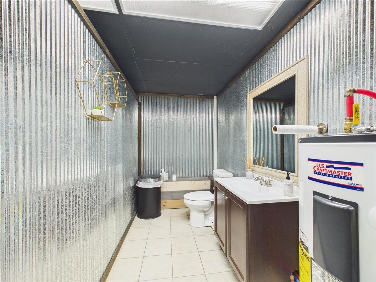 Photo 17 - Commercial Sale for sale – 217 N Grand Avenue  Houston, MO