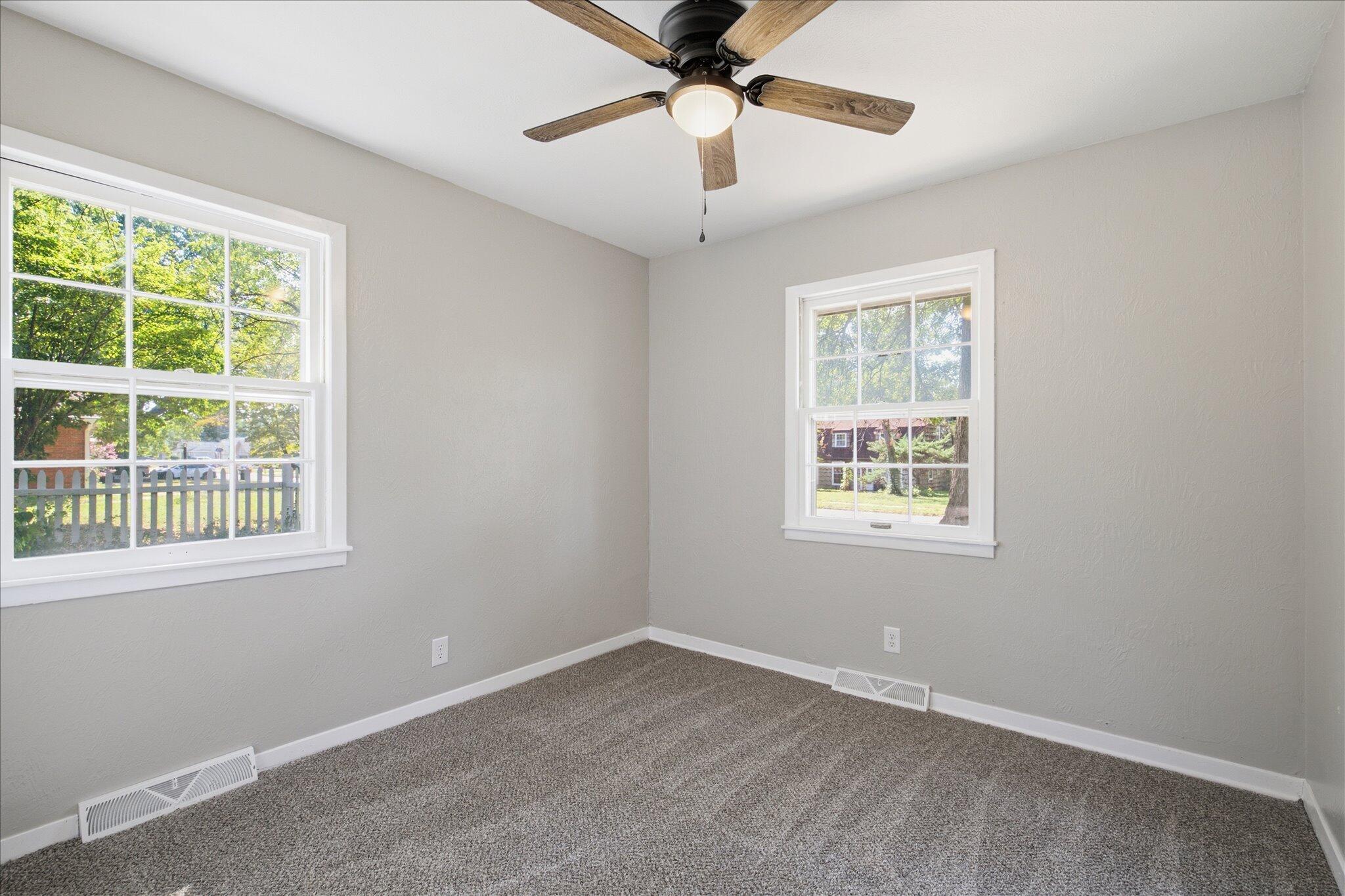 Photo 21 - Residential for sale – 1015 W Downing Street  Springfield, MO