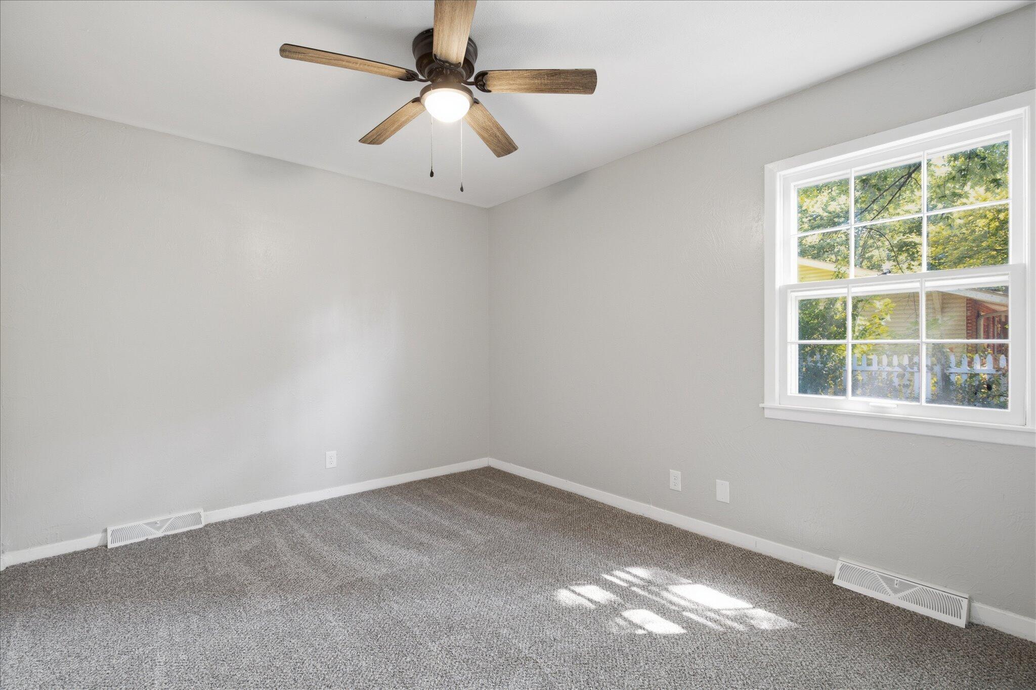 Photo 19 - Residential for sale – 1015 W Downing Street  Springfield, MO