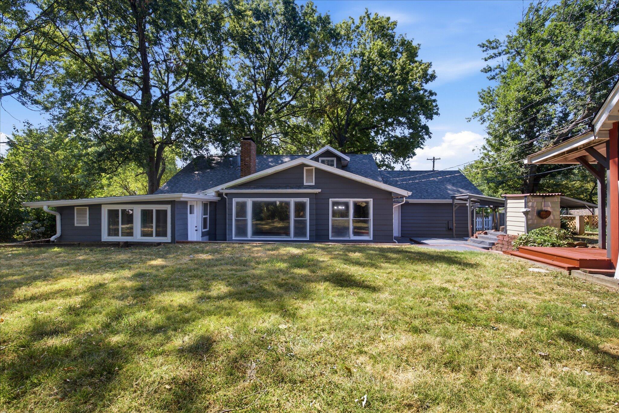 Photo 35 - Residential for sale – 1015 W Downing Street  Springfield, MO
