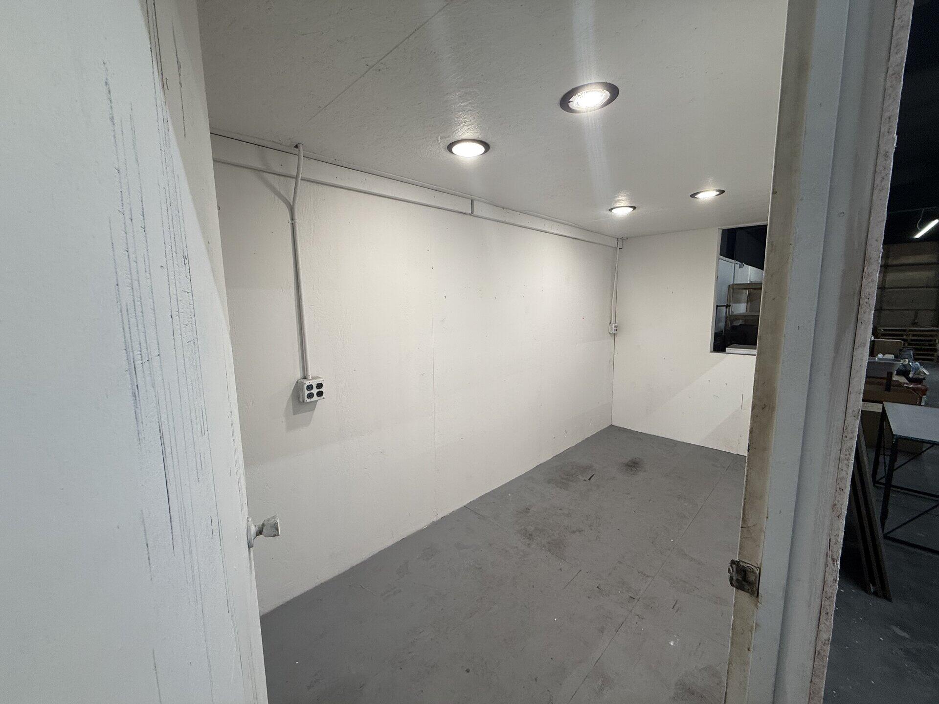 Photo 7 - Commercial Lease for sale – 8137  State Highway 13   Lampe, MO