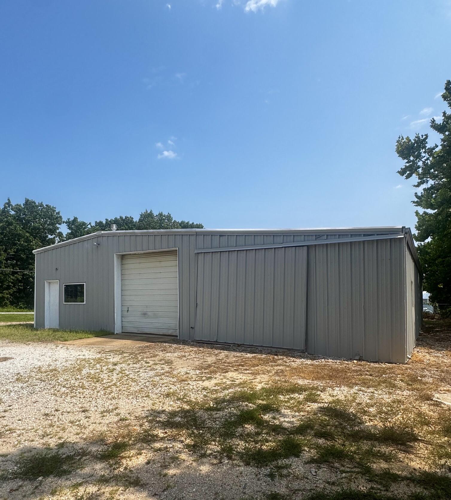 Commercial Lease for sale – 8137  State Highway 13   Lampe, MO