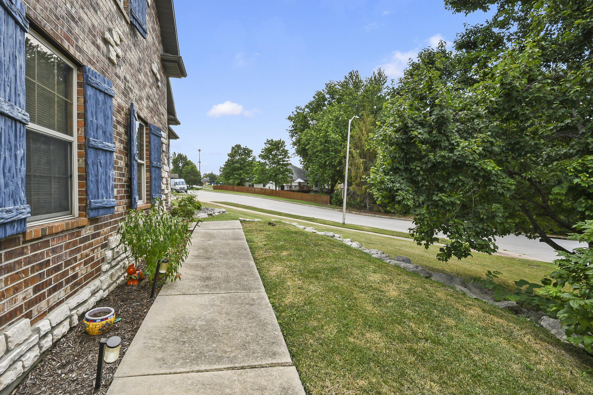 Photo 6 - Residential for sale – 2481 W Chatsworth Court  Springfield, MO