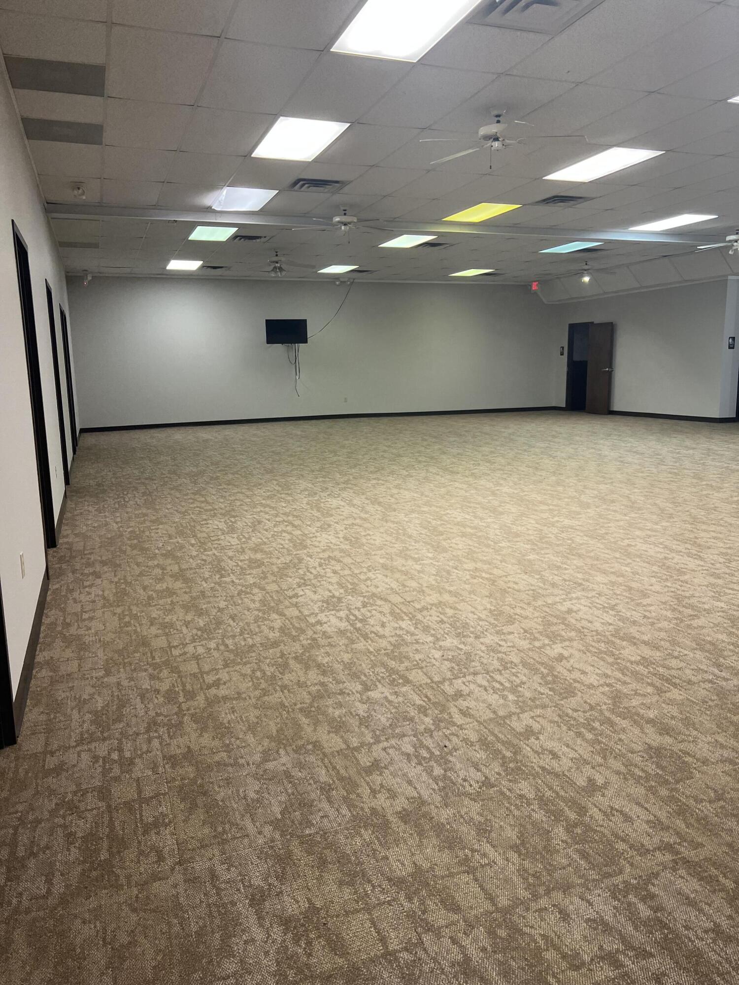 Photo 8 - Commercial Lease for sale – 500 W Battlefield Road  Springfield, MO