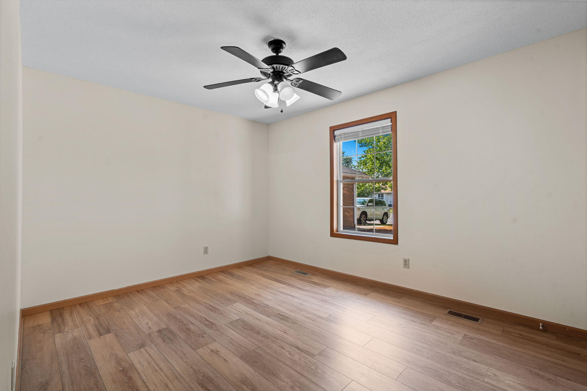 Photo 19 - Residential Lease for sale – 1278 W Butterfield Drive  Nixa, MO