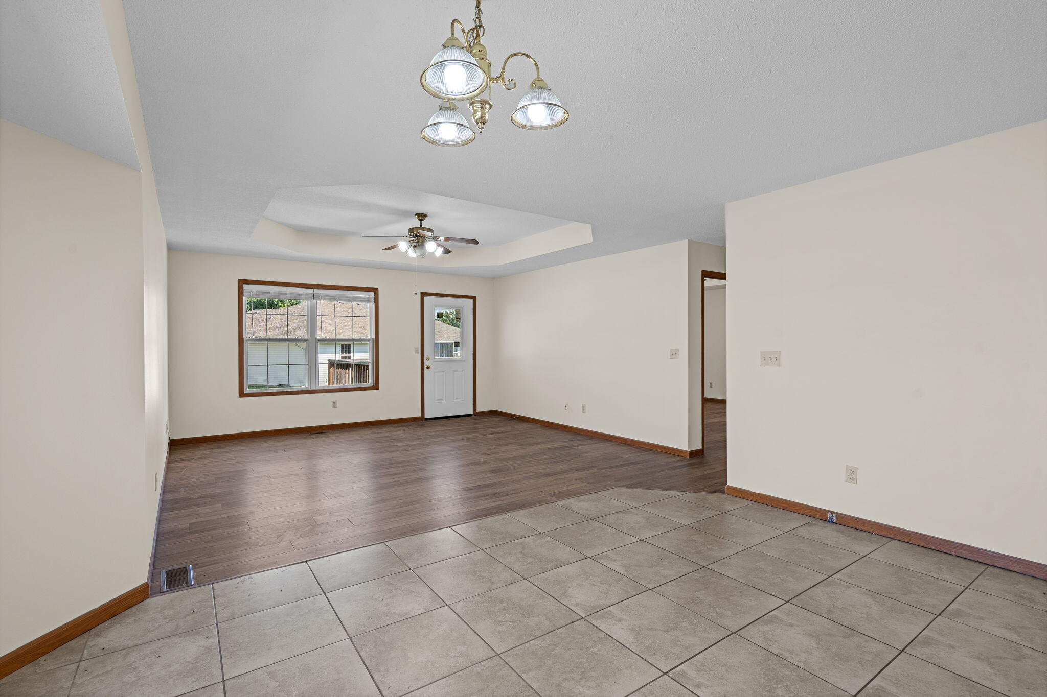 Photo 9 - Residential Lease for sale – 1278 W Butterfield Drive  Nixa, MO