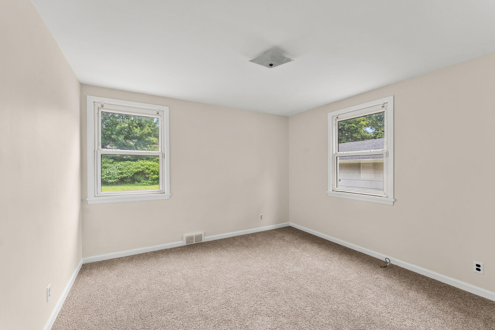 Photo 17 - Residential for sale – 822 S Rogers Avenue  Springfield, MO