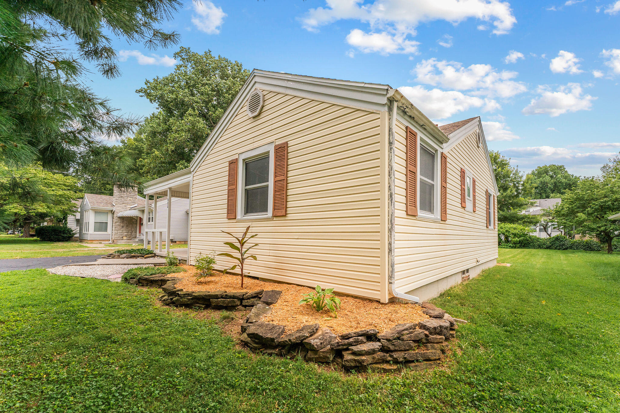 Photo 4 - Residential for sale – 822 S Rogers Avenue  Springfield, MO