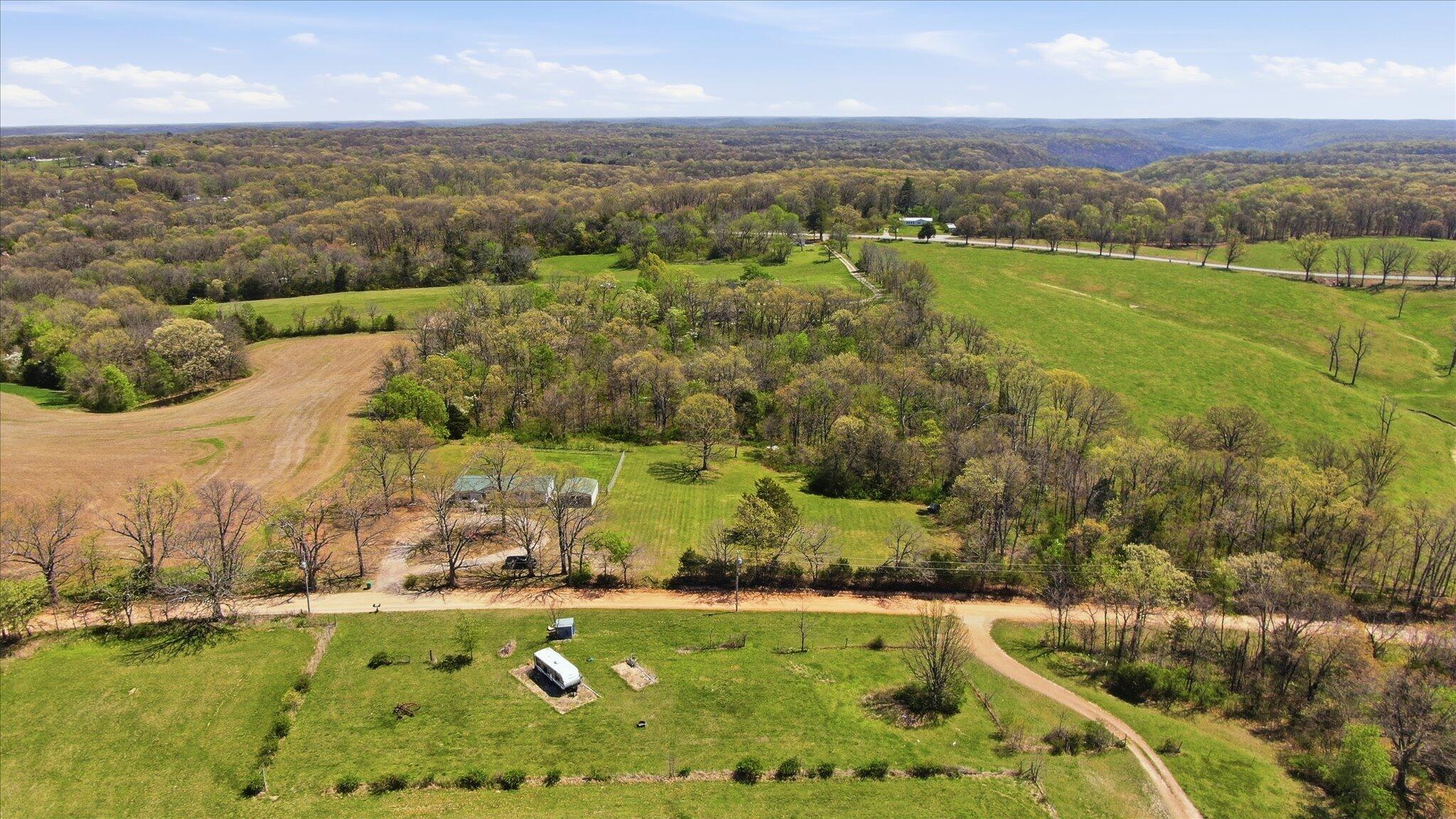Photo 26 - Residential for sale – 13170  Farm Road 1157   Cassville, MO