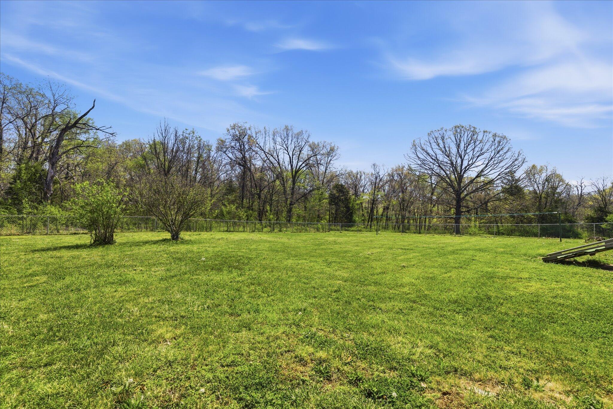 Photo 25 - Residential for sale – 13170  Farm Road 1157   Cassville, MO
