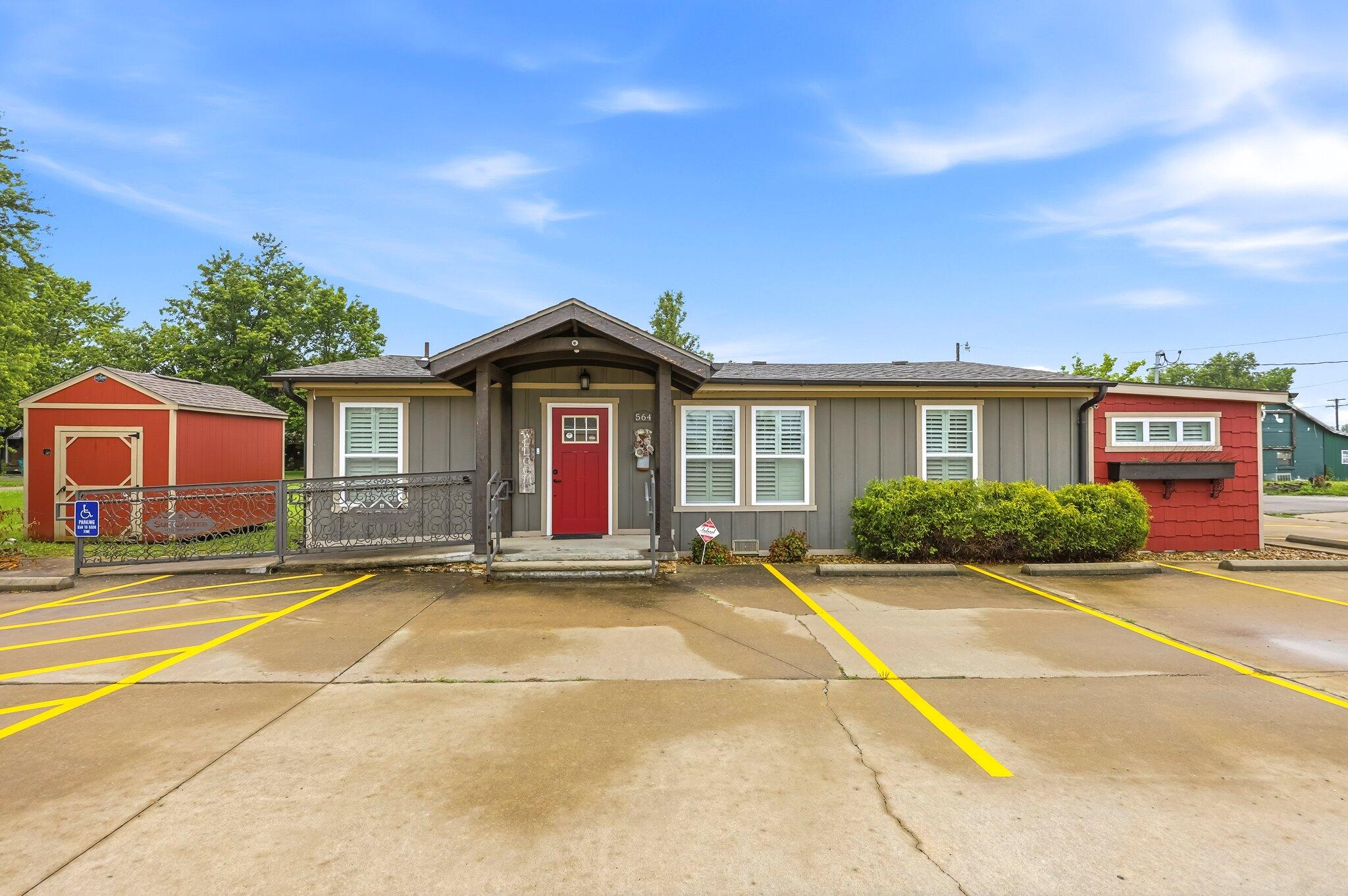 Photo 2 - Commercial Lease for sale – 564  U.S. Highway 60   Republic, MO