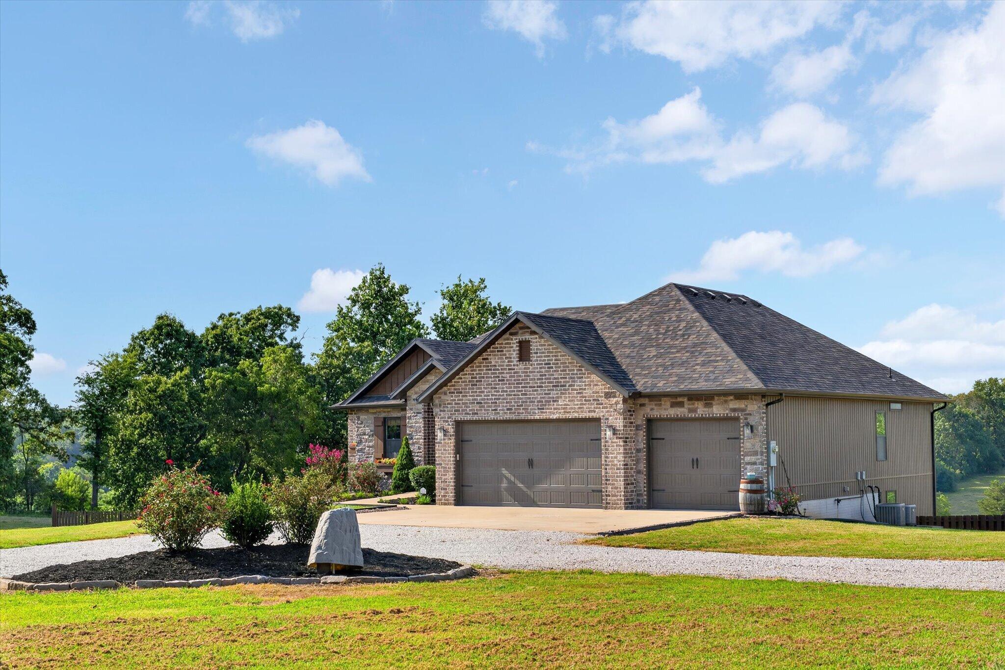 Photo 8 - Residential for sale – 1337 W Rosedale Road  Nixa, MO