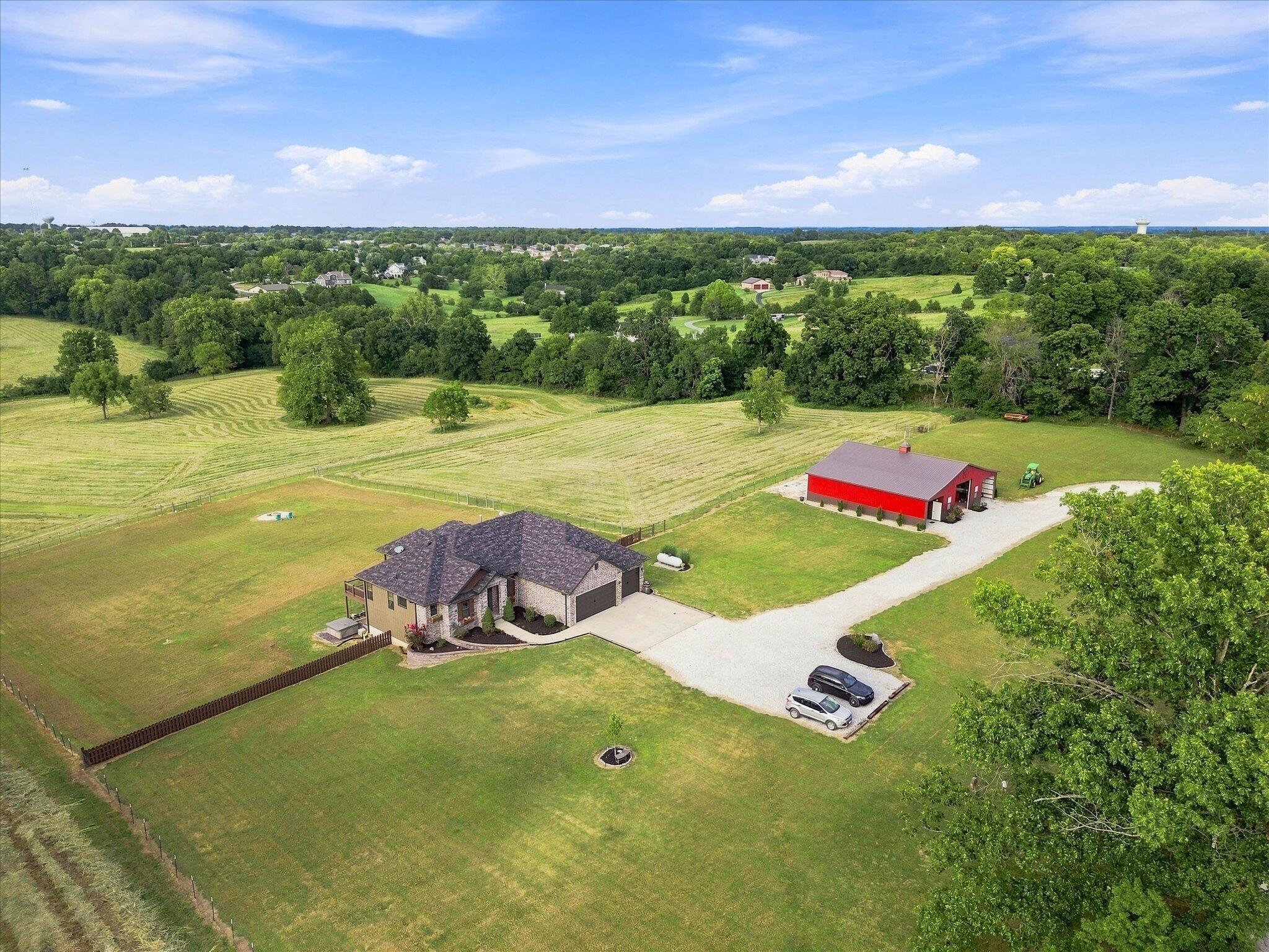 Photo 4 - Residential for sale – 1337 W Rosedale Road  Nixa, MO