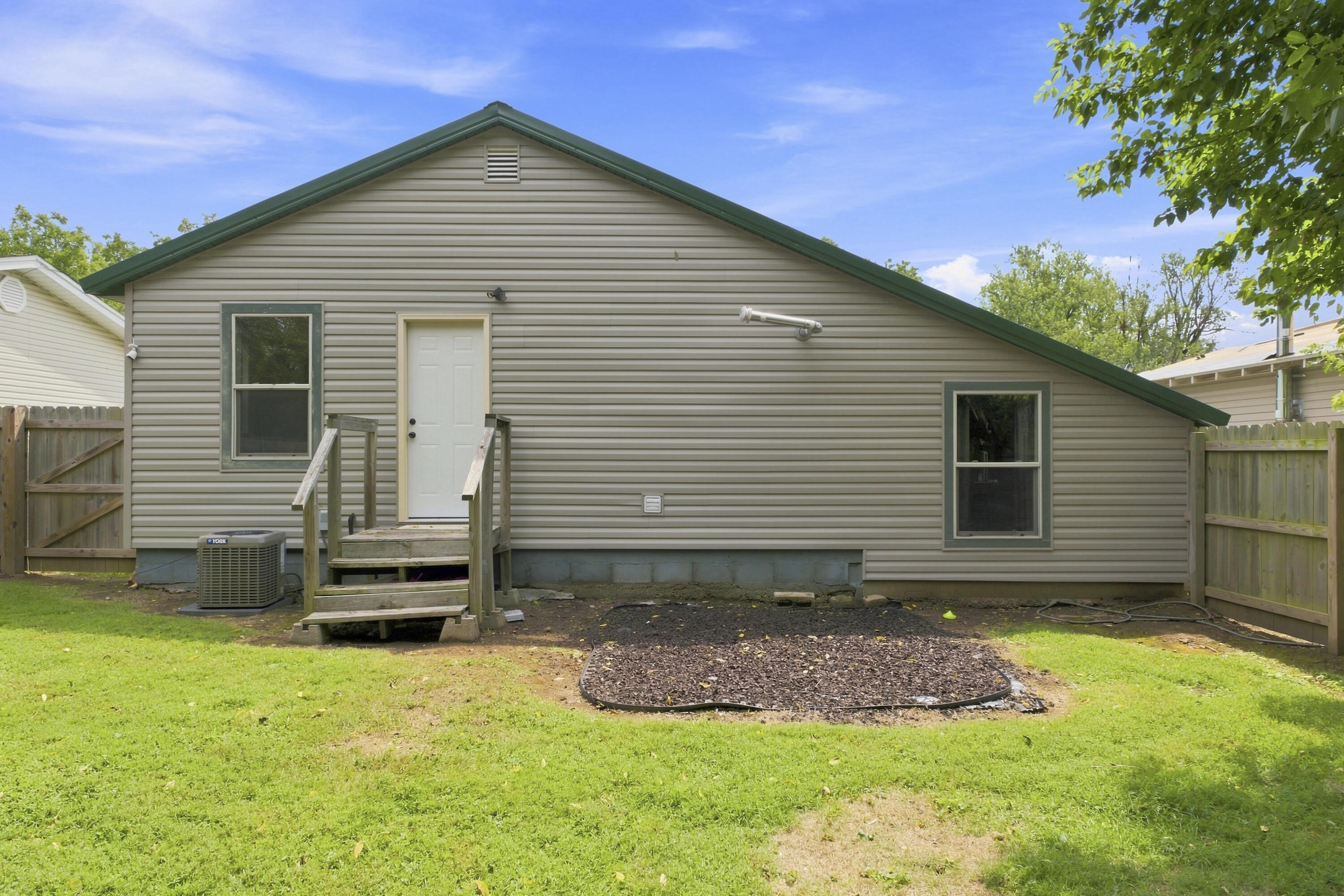 Photo 28 - Residential for sale – 1211 N Warren Avenue  Springfield, MO
