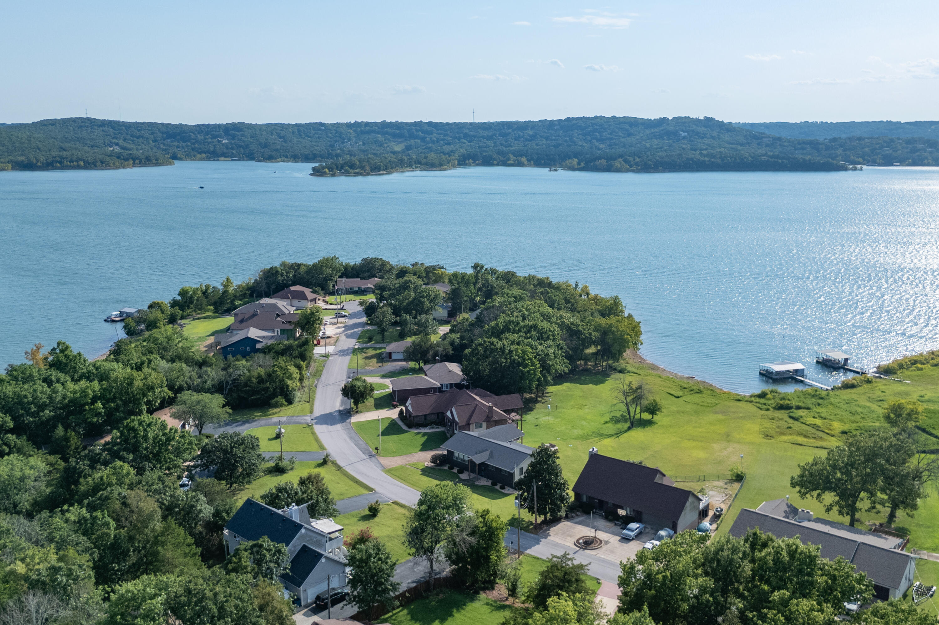 Photo 5 - Residential for sale – 190  Potential Drive  Hollister, MO