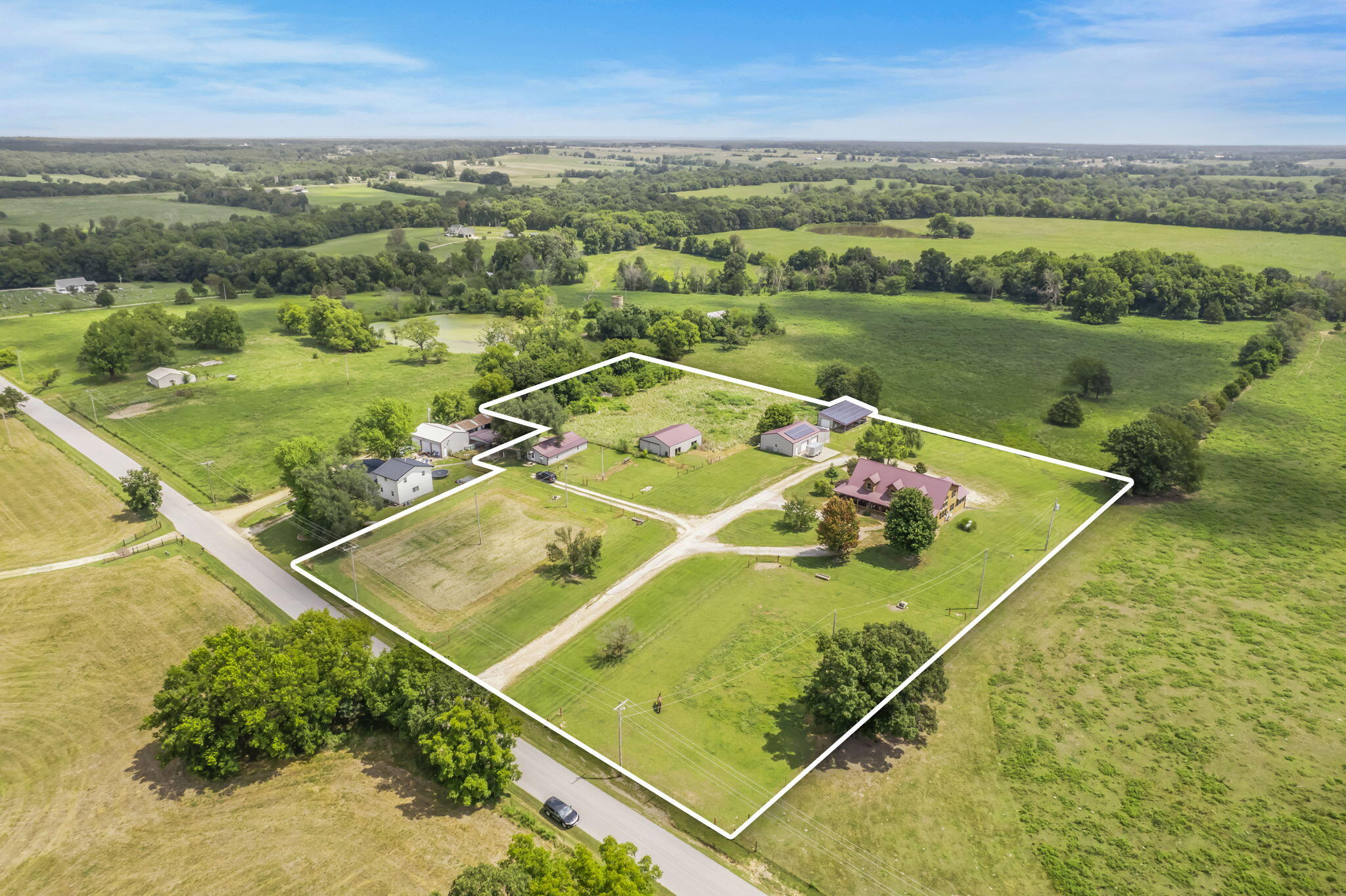 Photo 2 - Residential for sale – 74  New Hope Road  Buffalo, MO