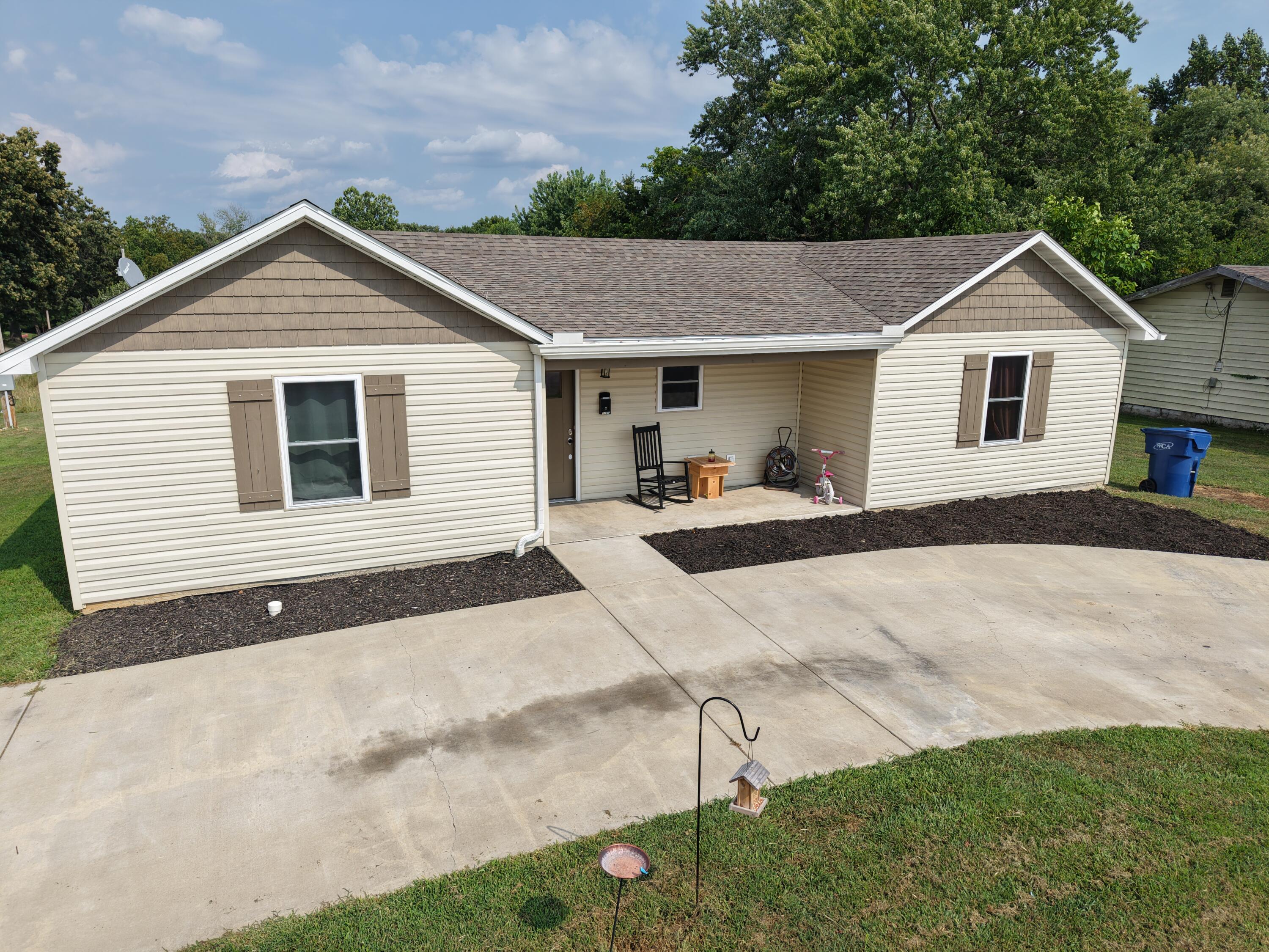 Photo 18 - Residential for sale – 1102  Thomasville Road  Houston, MO