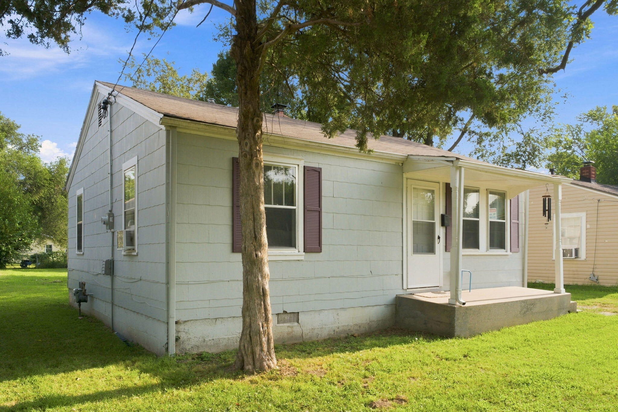Photo 4 - Residential for sale – 1925 W Atlantic Street  Springfield, MO